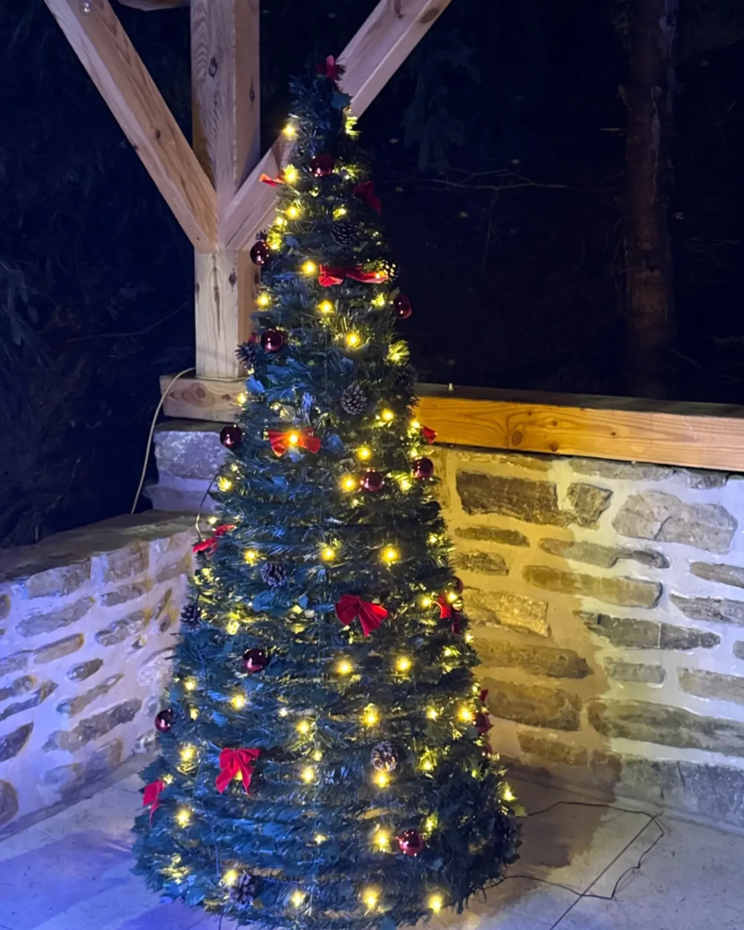 Albero di Natale artificiale Pieghevole LED PINEORA 185 cm Verde