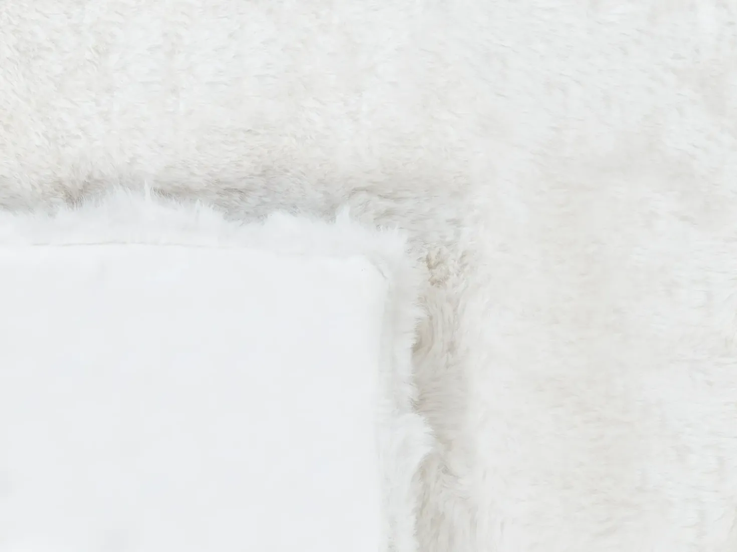 Coperta SALKA Finta pelliccia 150 x 200 cm Bianco