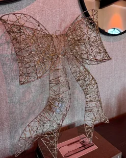 Decorazione natalizia LED FILSO Fiocco 56 cm Oro