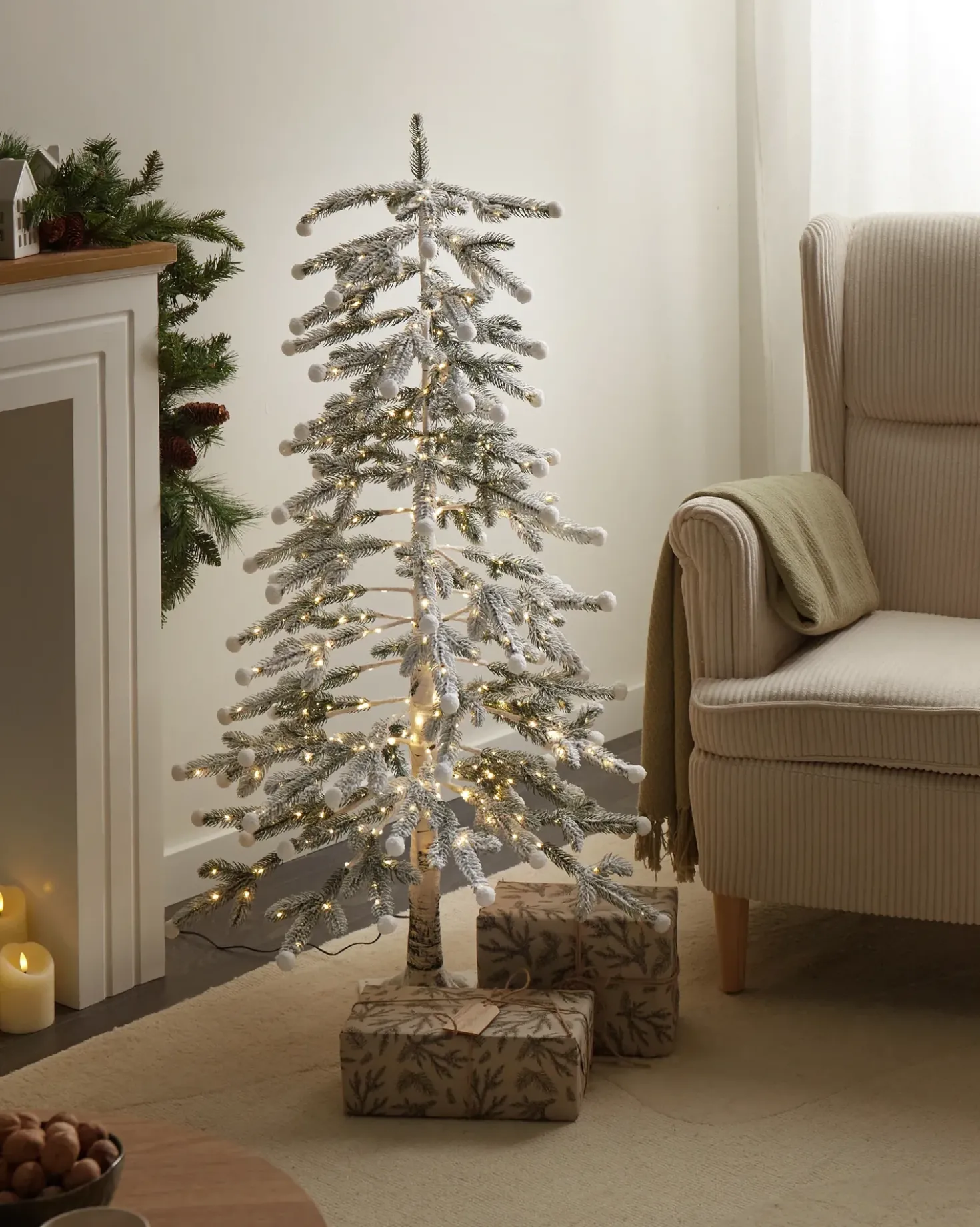 Decorazione per esterni LED HASSLAN Albero di Natale 125 cm Bianco