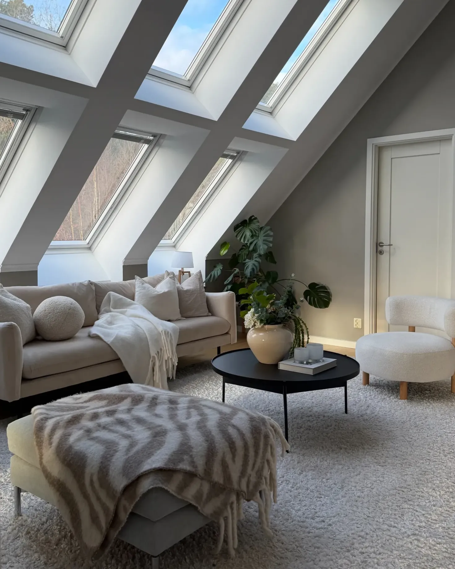 Divano 3 posti VINTERBRO Velluto Beige chiaro