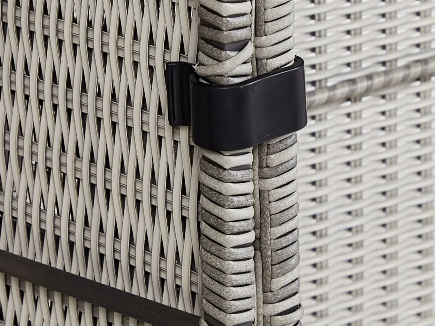 Divano angolare da giardino con pouf 9 posti TEGLIO Rattan sintetico (PE) Grigio