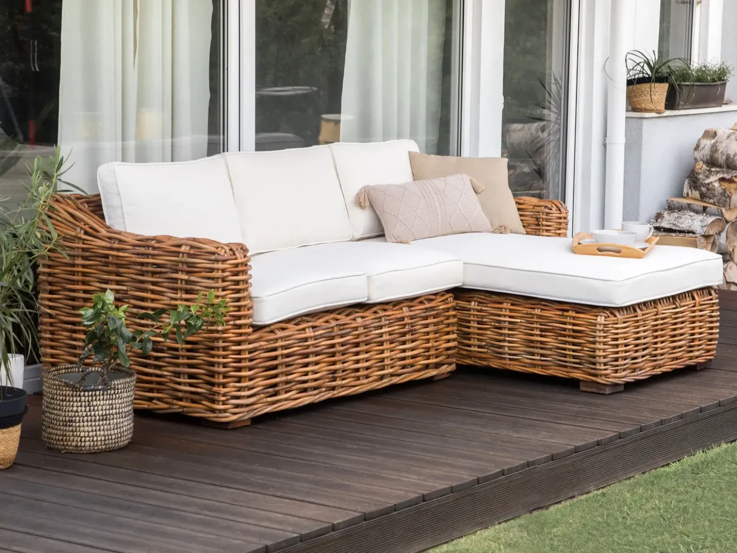 Divano angolare da giardino 3 posti BRIATICO Lato Sinistro Rattan Naturale