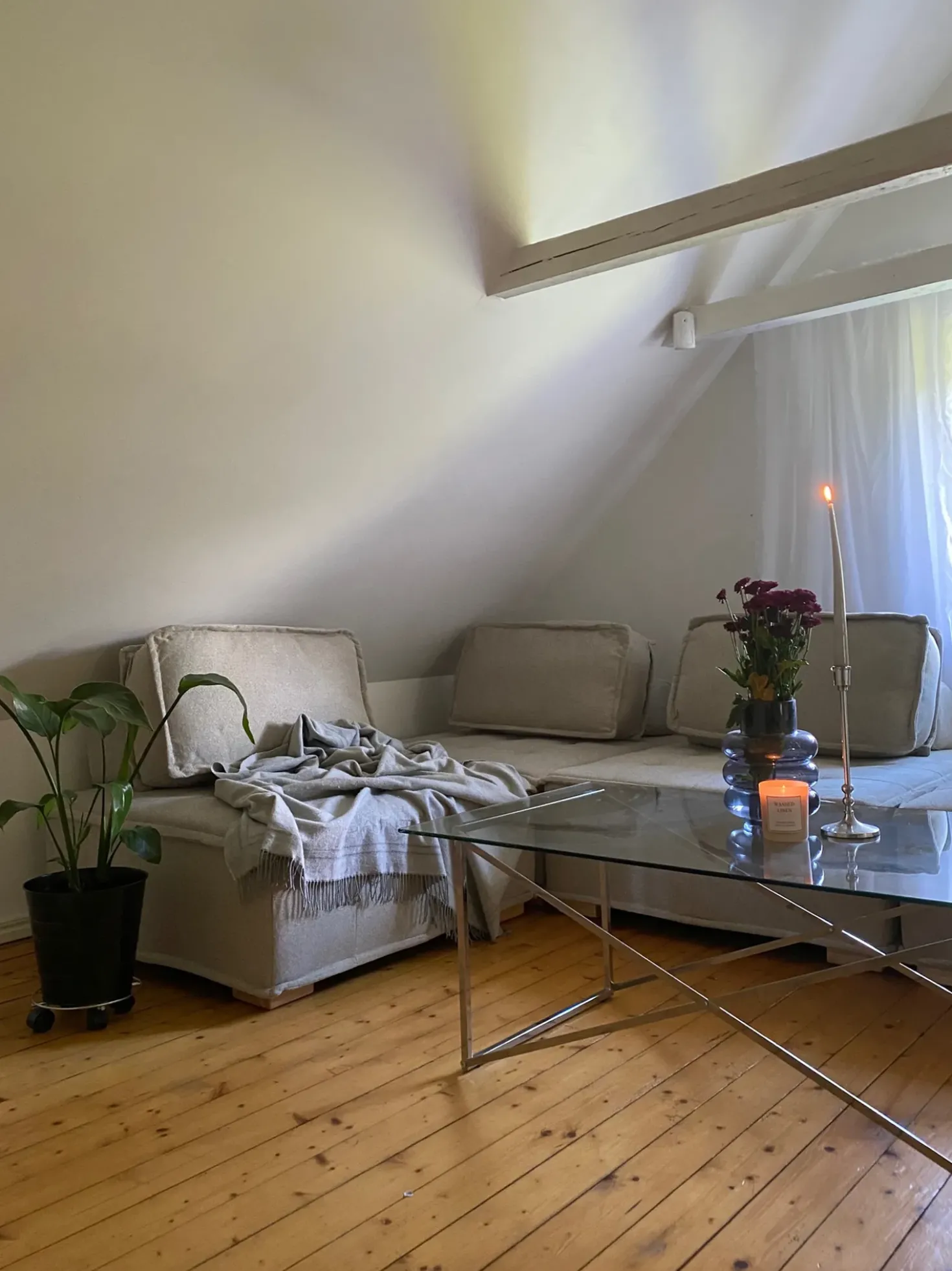 Divano angolare modulare 4 posti TIBRO Tessuto Beige chiaro Lato destro