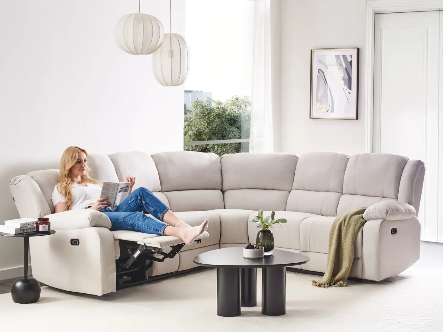 Divano angolare reclinabile manuale 5 posti ROKKE Tessuto Beige chiaro con porta USB Lato Sinistro