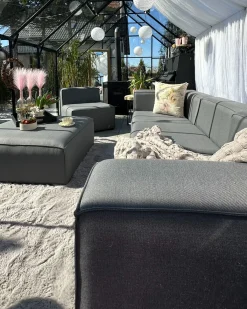 Divano da giardino con pouf 4 posti AREZZO Modulare Grigio