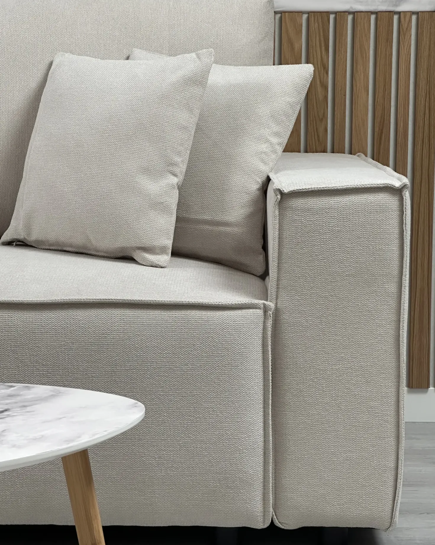 Divano letto 3 posti KARILA Tessuto Beige chiaro con contenitore Lato destro