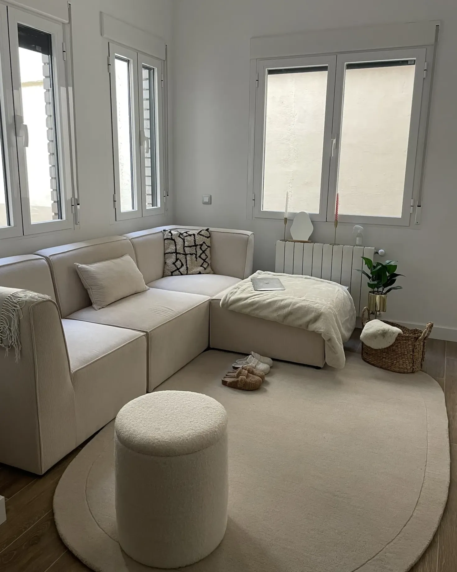 Divano modulare 3 posti LEMVIG Velluto a coste Beige chiaro con ottomana
