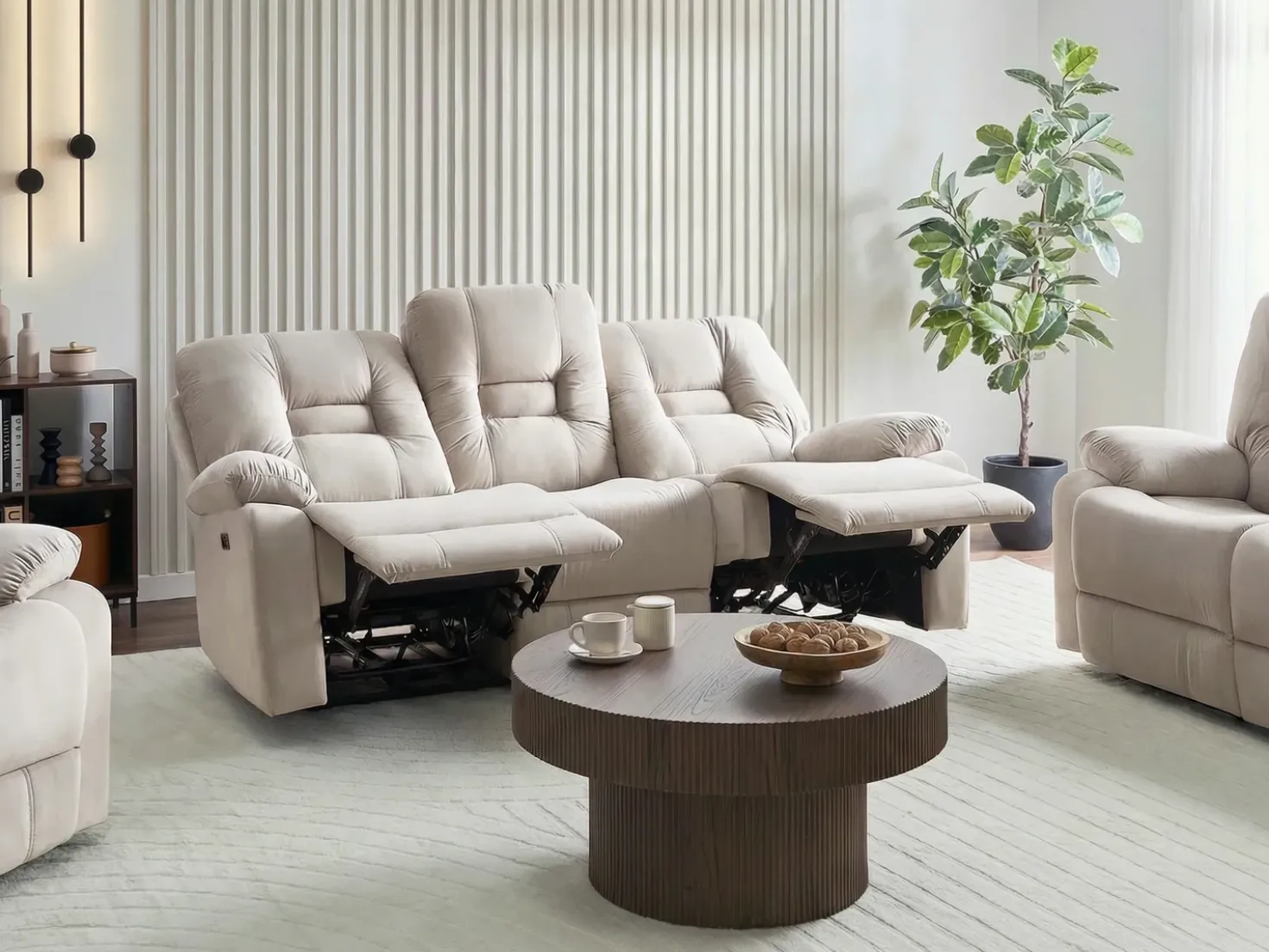 Divano reclinabile elettrico 3 posti BERGEN Velluto Beige chiaro con porta USB