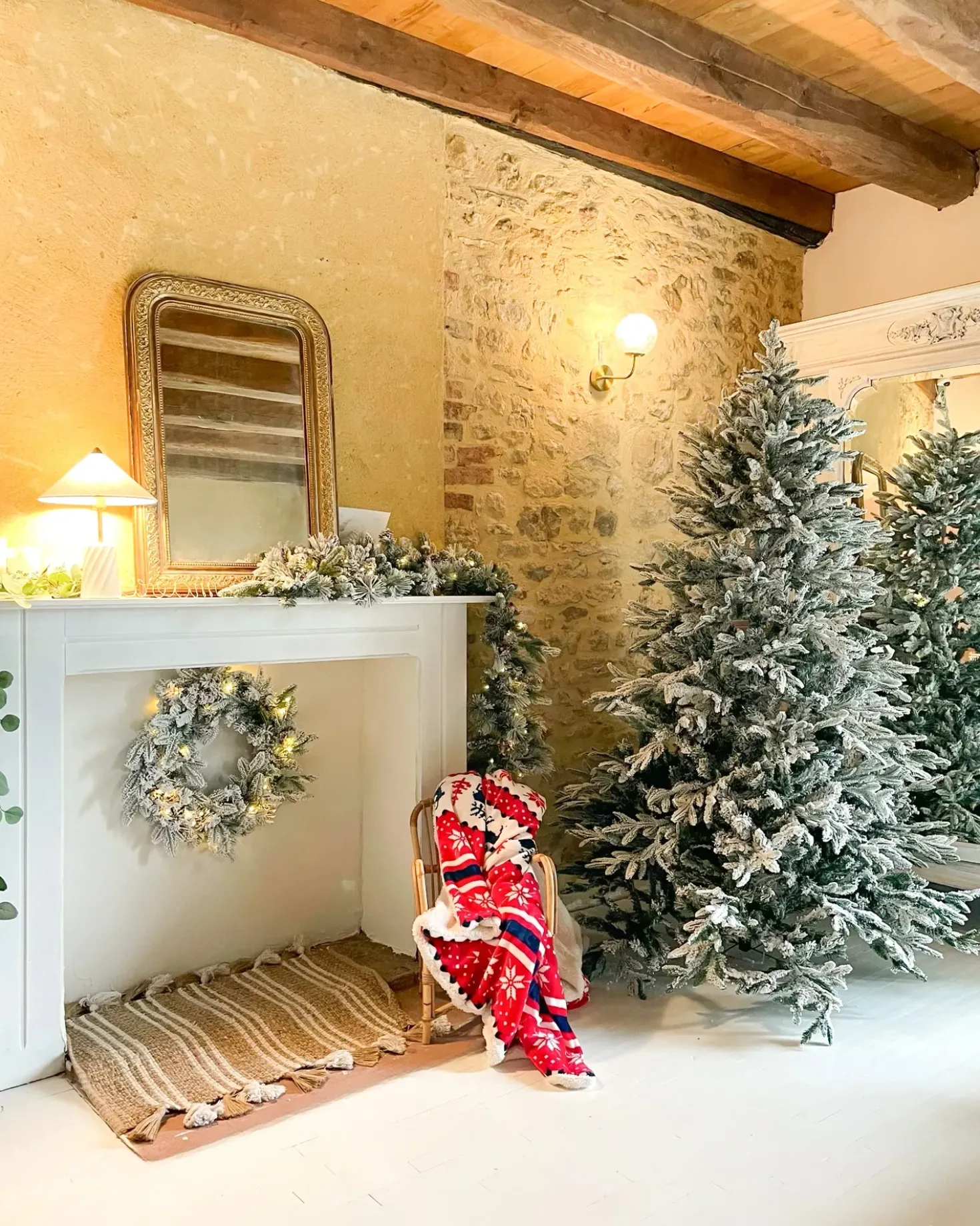 Festone natalizio innevato LED WHITEHORN 180 cm Bianco