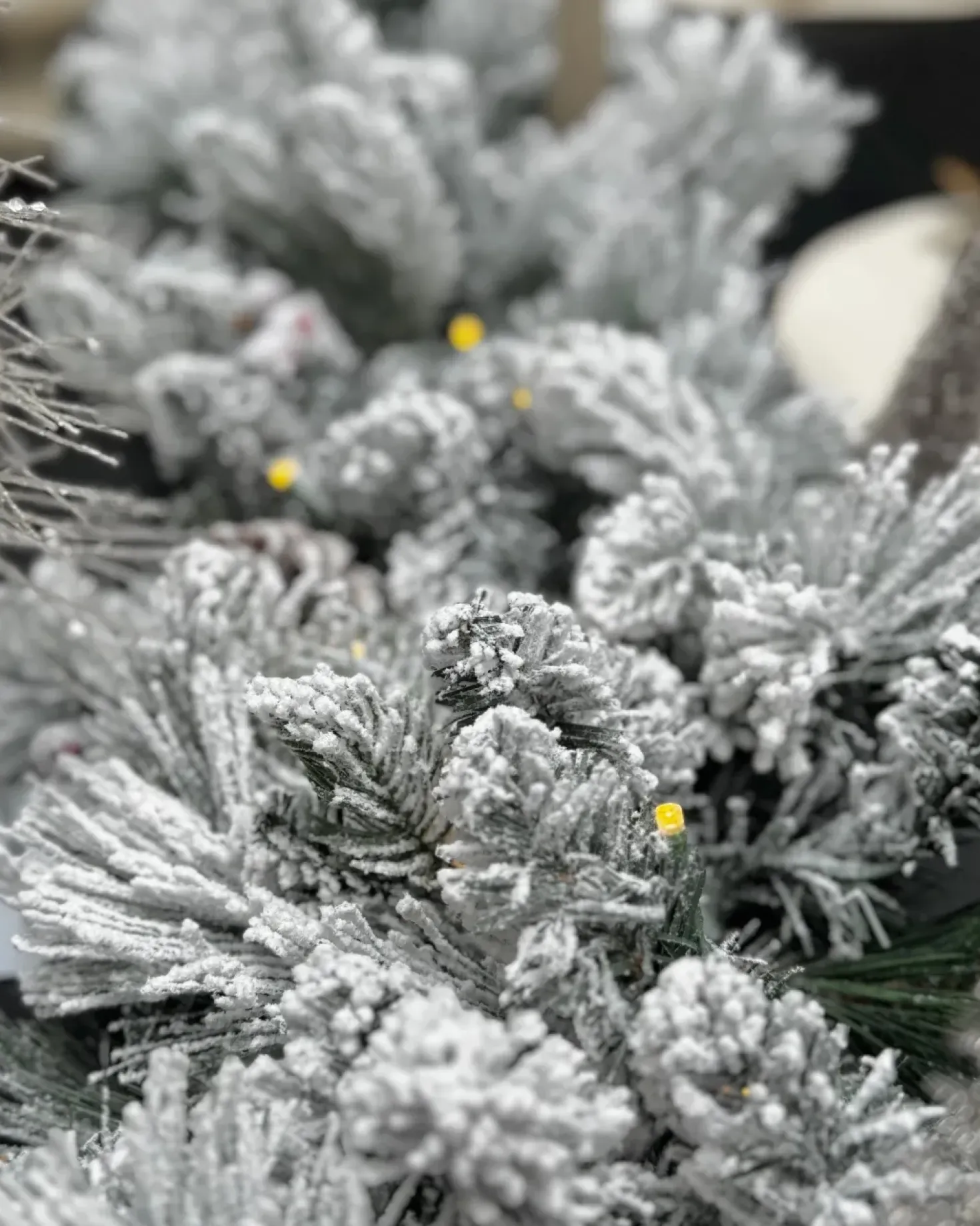 Festone natalizio innevato LED WHITEHORN 180 cm Bianco