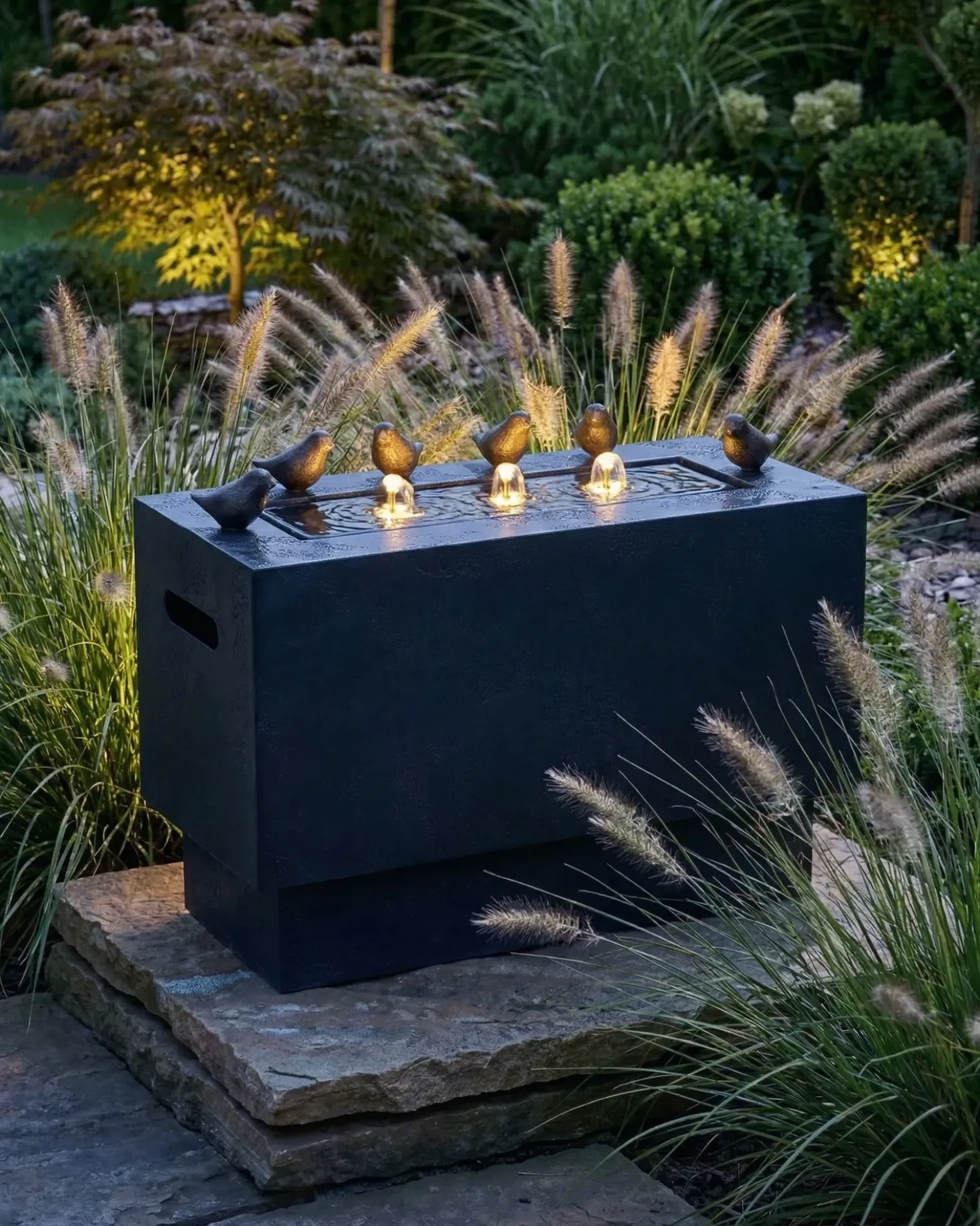 Fontana da giardino FERRERA Nero