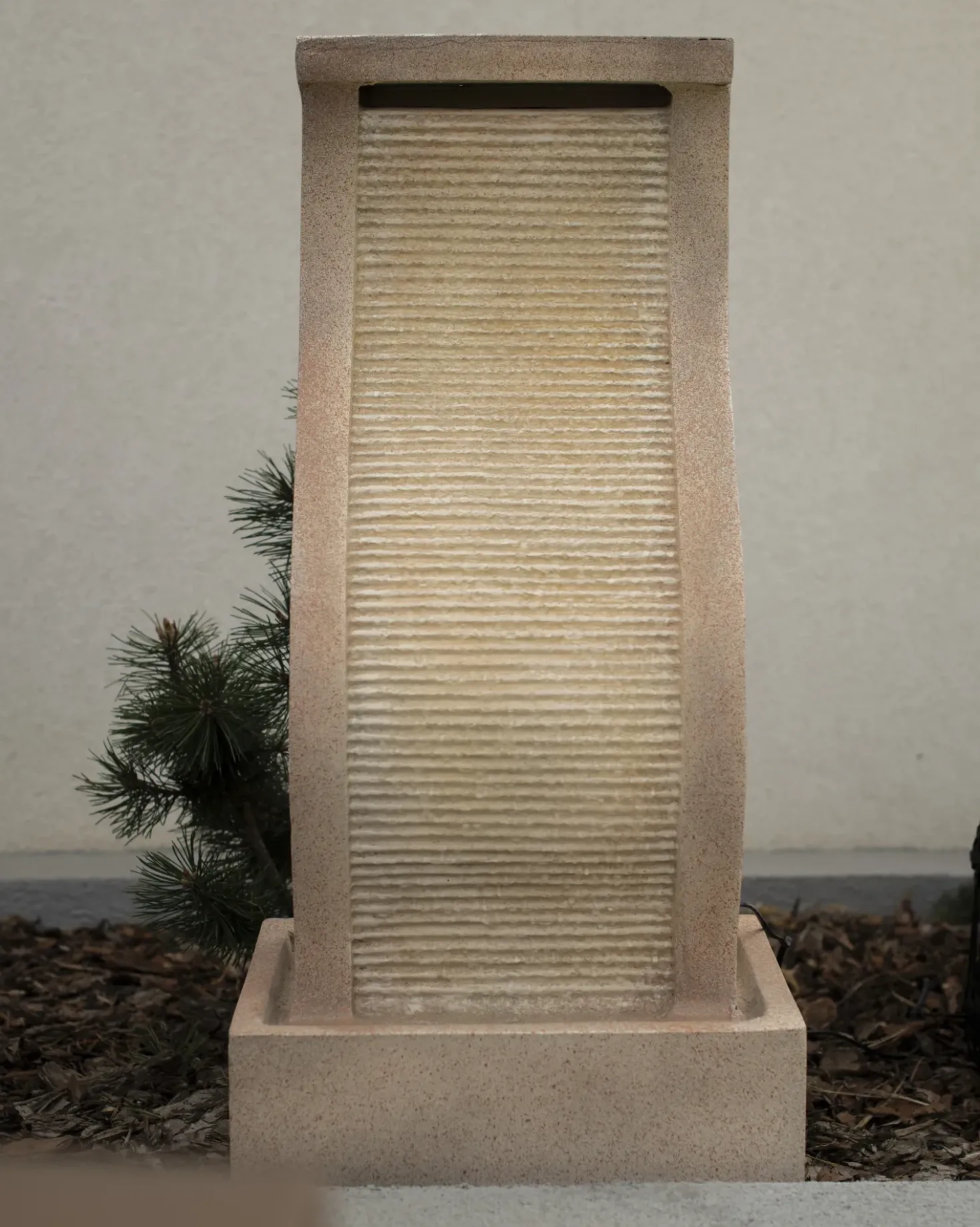 Fontana da giardino LED FORMIGA Beige
