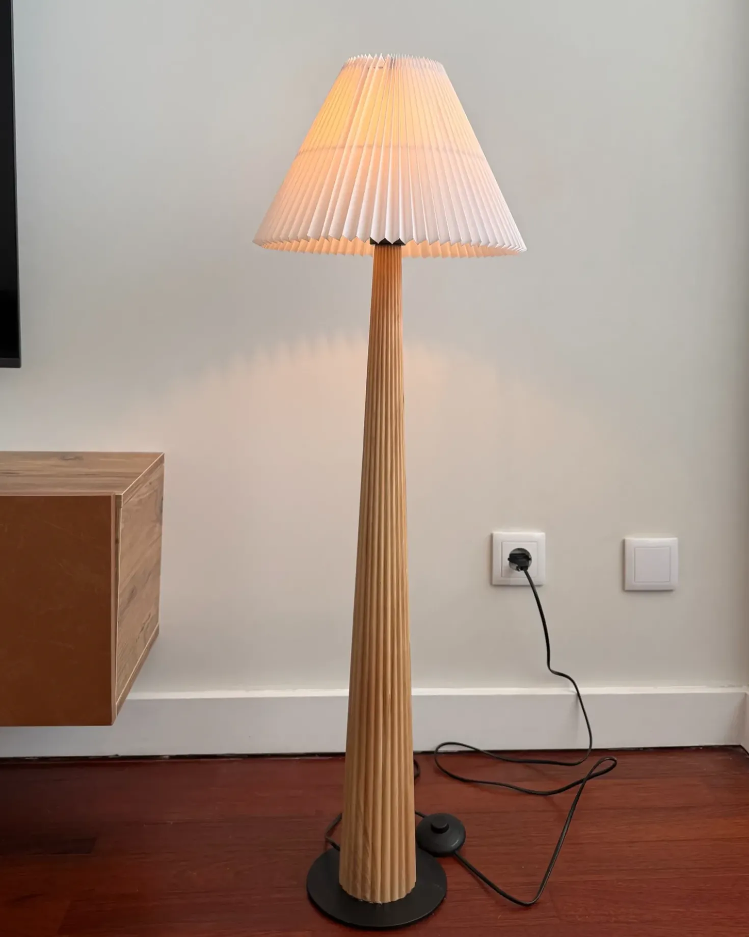 Lampada da pavimento ALIGIDE Legno Naturale