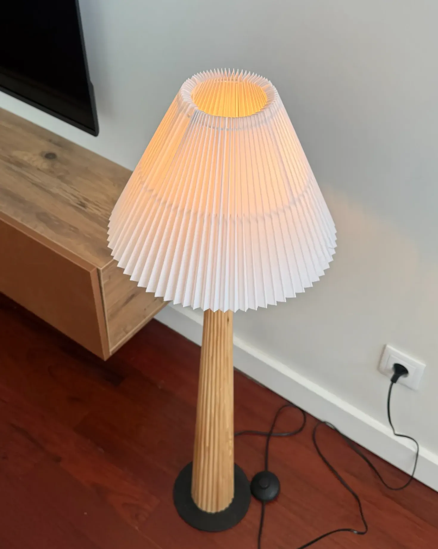 Lampada da pavimento ALIGIDE Legno Naturale
