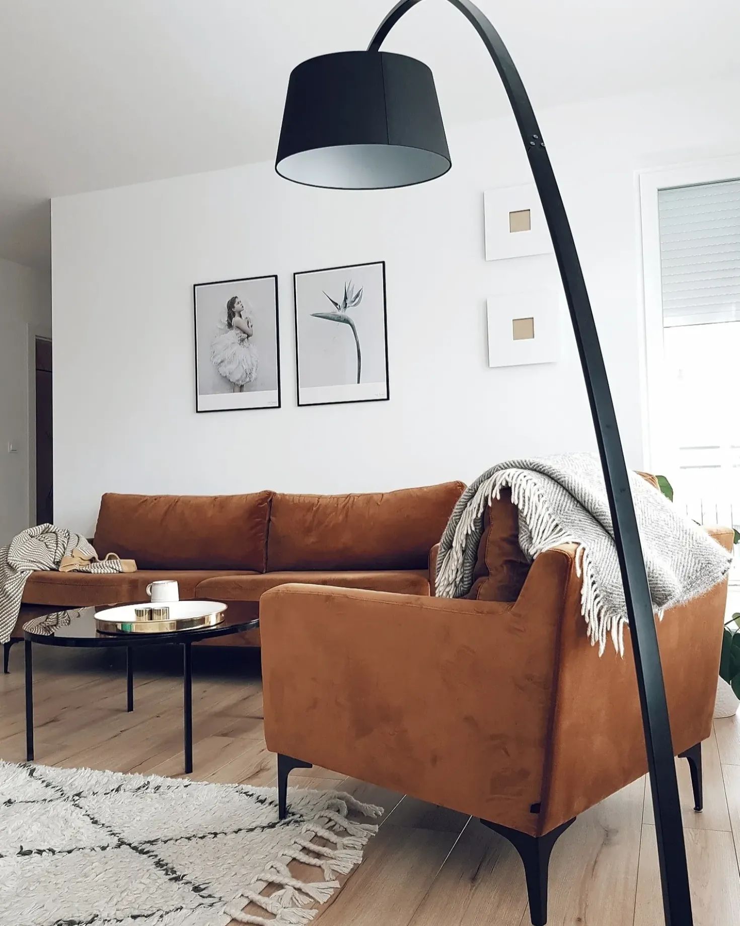 Lampada da pavimento BENUE Metallo Nero