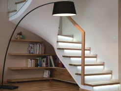 Lampada da pavimento BENUE Metallo Nero