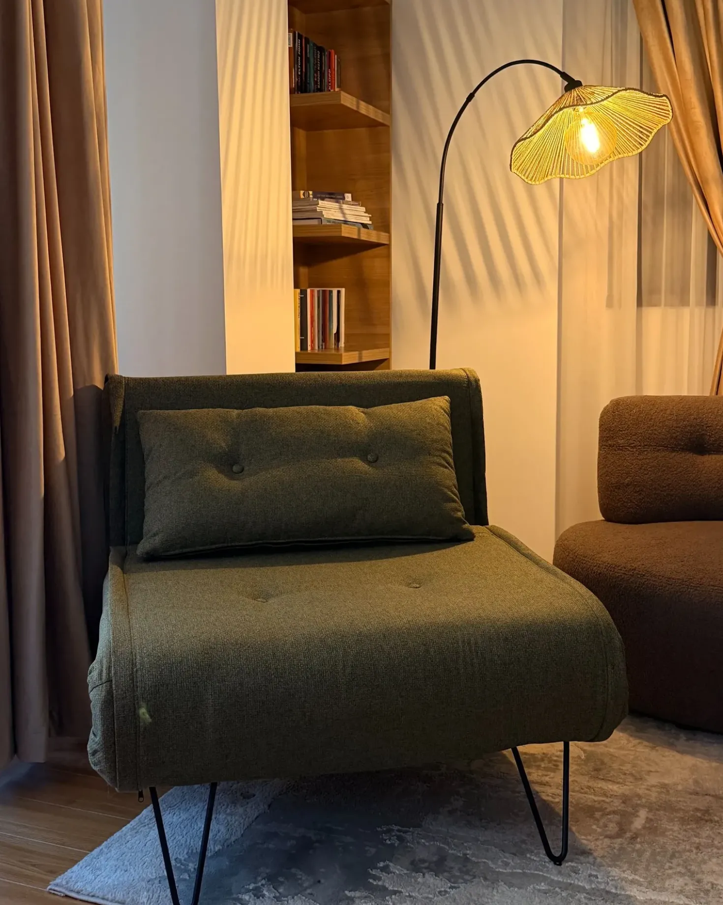 Lampada da pavimento MIGORI Carta Naturale