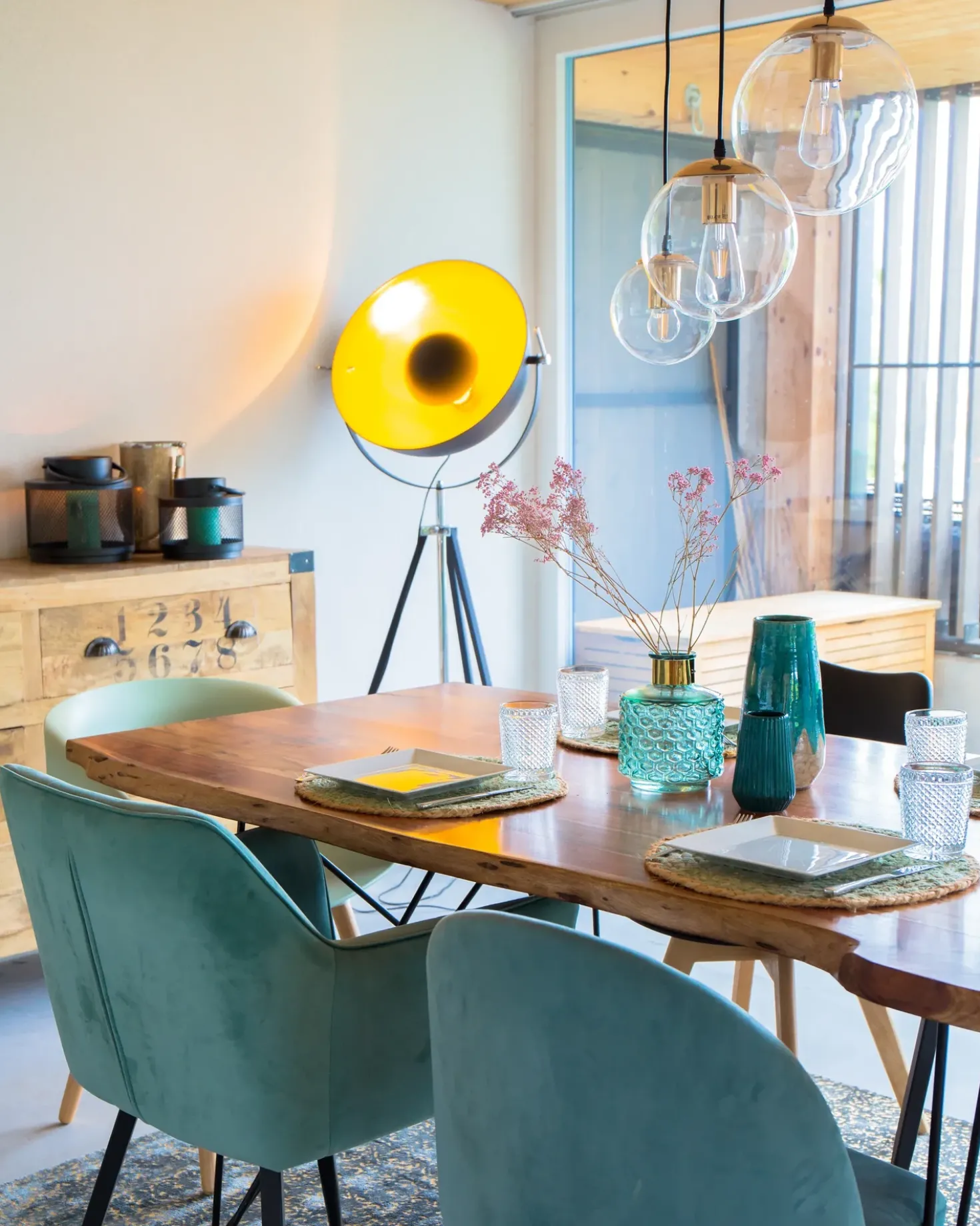 Lampada da pavimento THAMES Metallo Nero