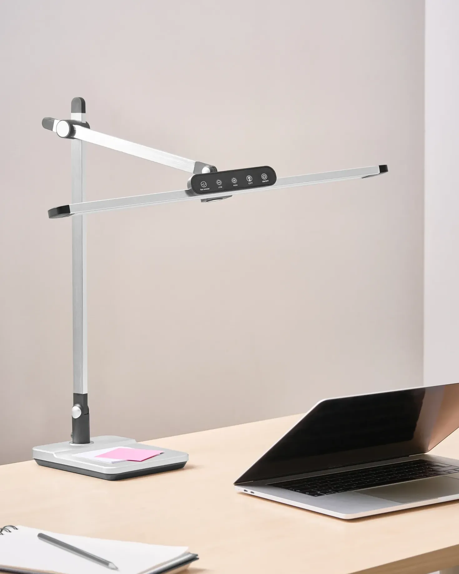 Lampada da scrivania a LED SERPENS con dimmer Argento