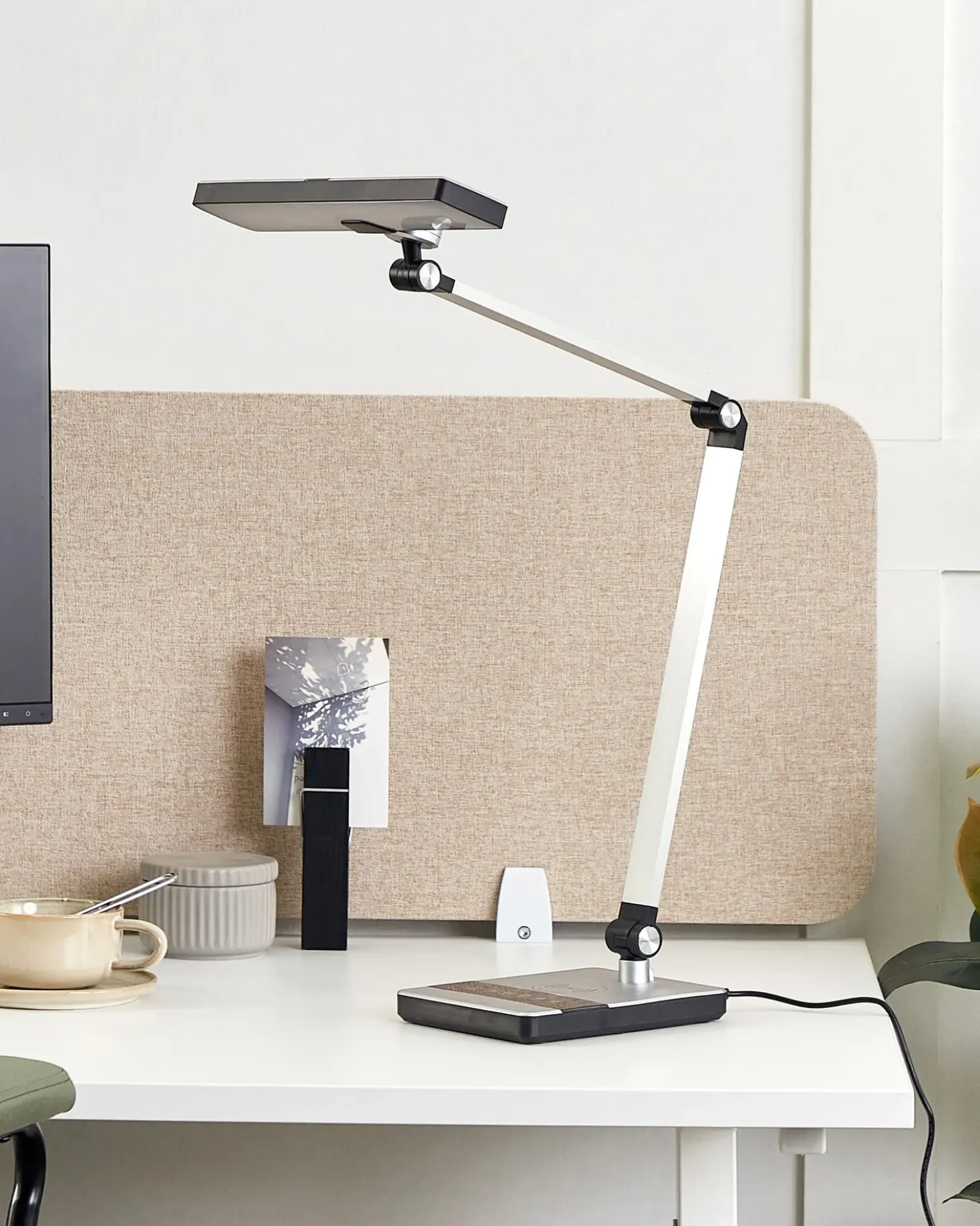 Lampada da scrivania a LED LACERTA con Caricatore wireless Metallo Argento