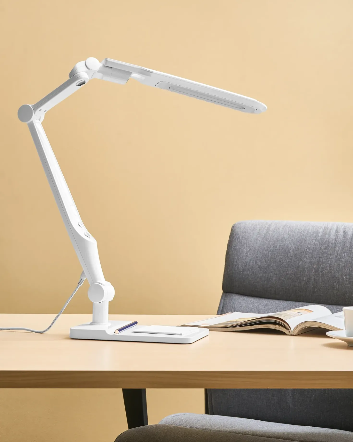 Lampada da scrivania a LED PEGASI con dimmer Bianco