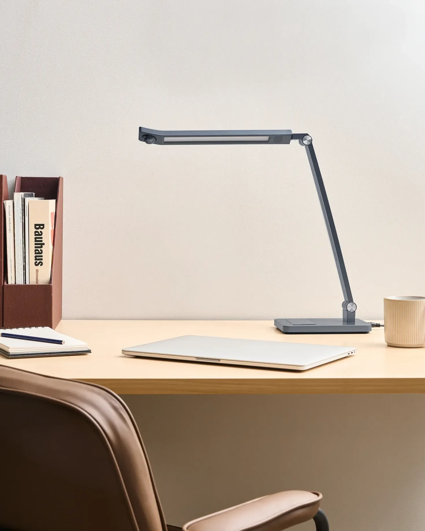 Lampada da scrivania a LED LEPUS con sensore di movimento Grigio scuro