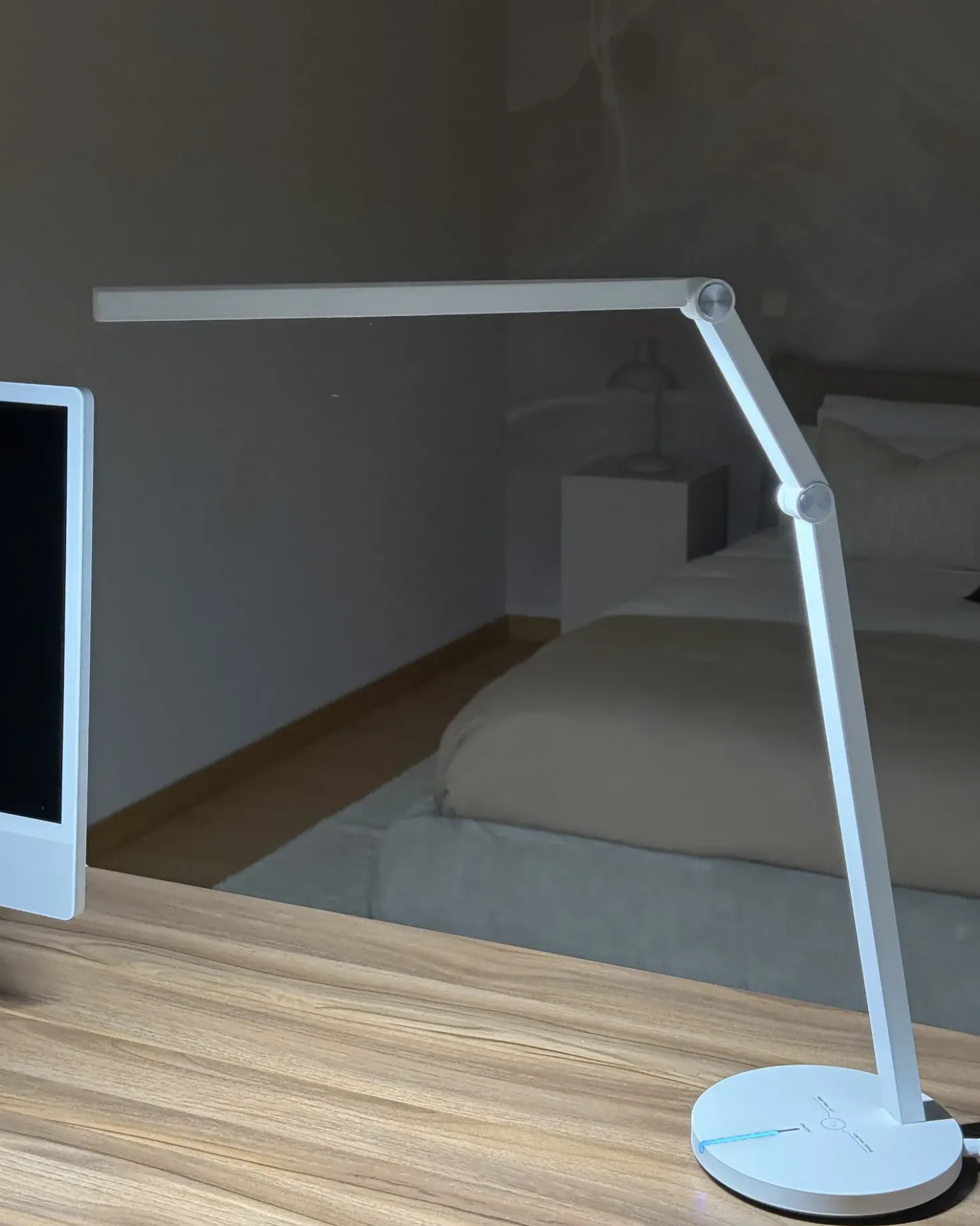 Lampada da scrivania a LED DORADO con dimmer Metallo Bianco