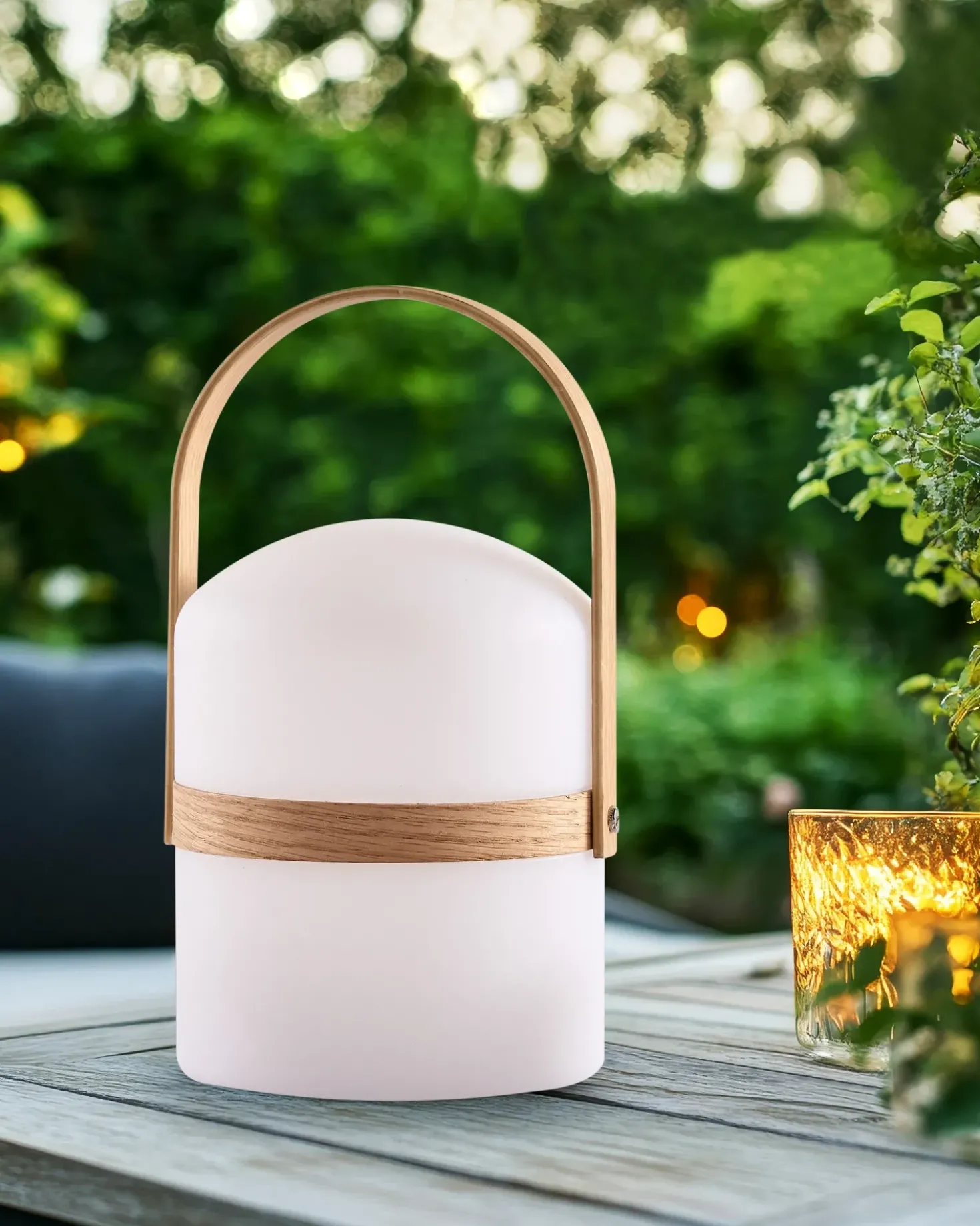 Lampada da tavolo LED per esterni ESTERO con telecomando Bianco