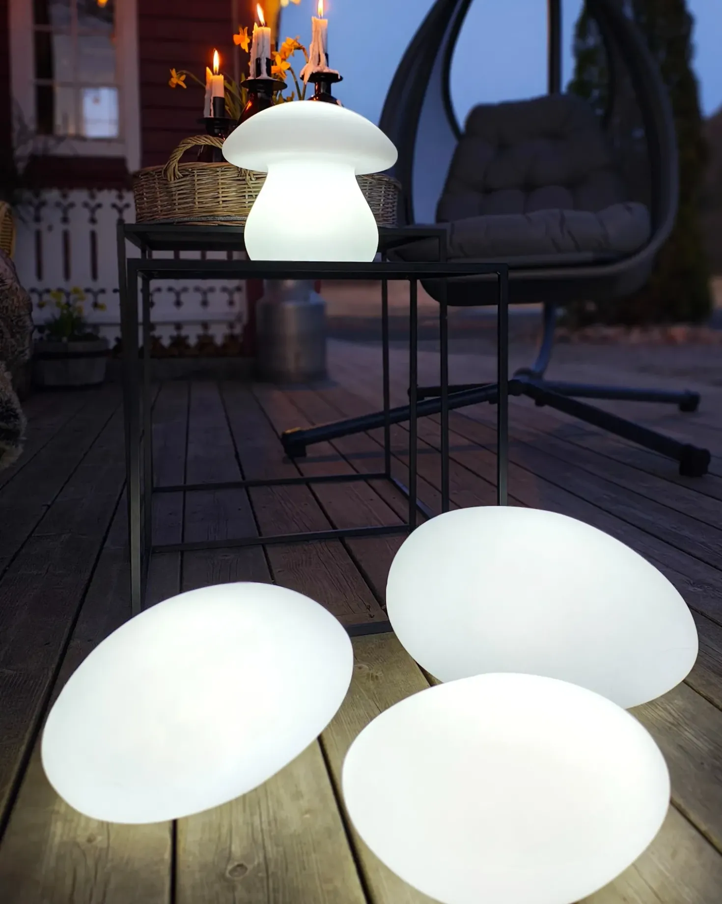 Lampada da tavolo LED per esterni TUIRA con telecomando Bianco
