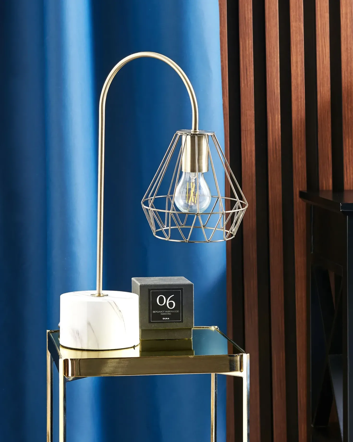 Lampada da tavolo MOONI Metallo Ottone
