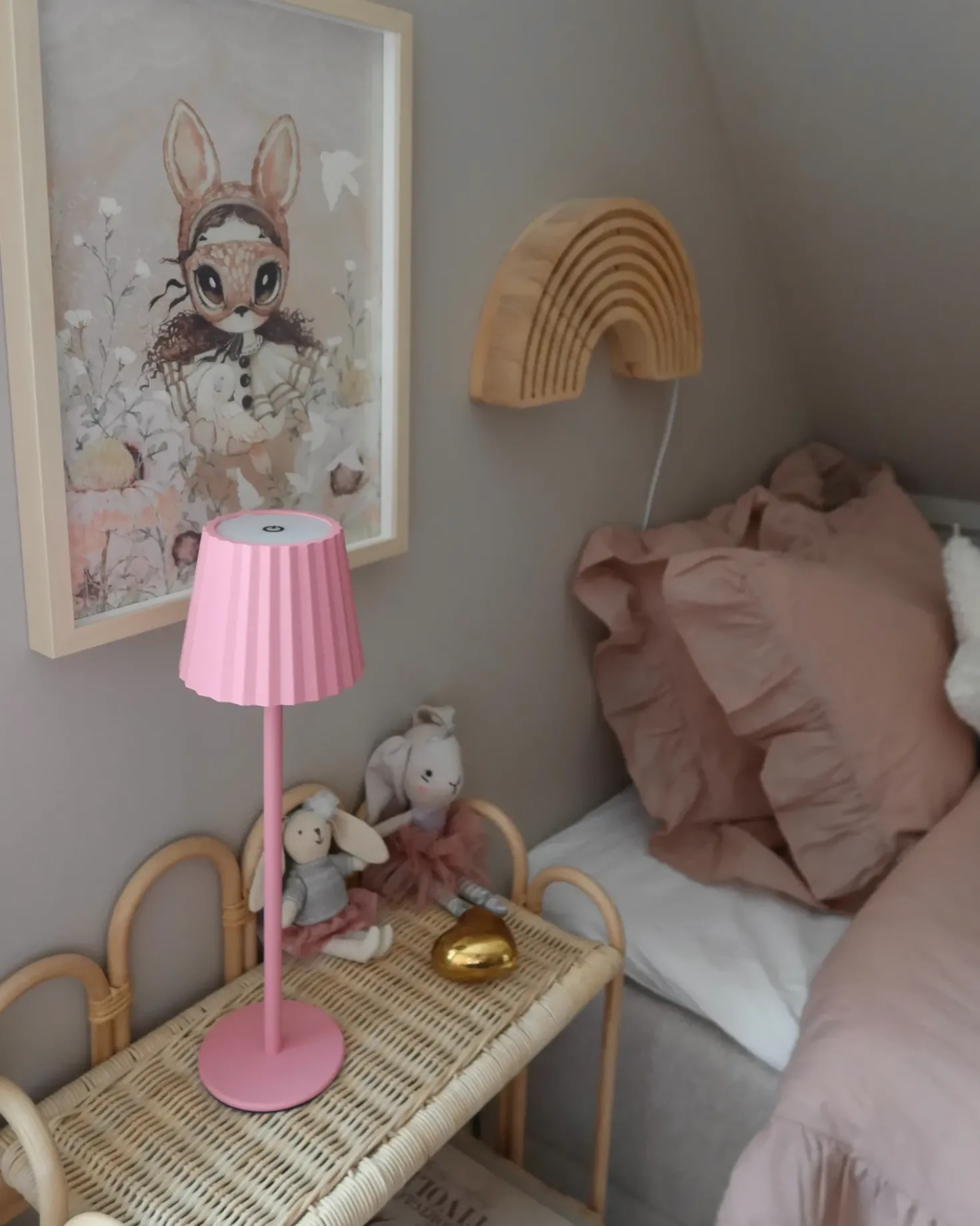 Lampada da tavolo POMBEIRO Metallo Rosa pastello