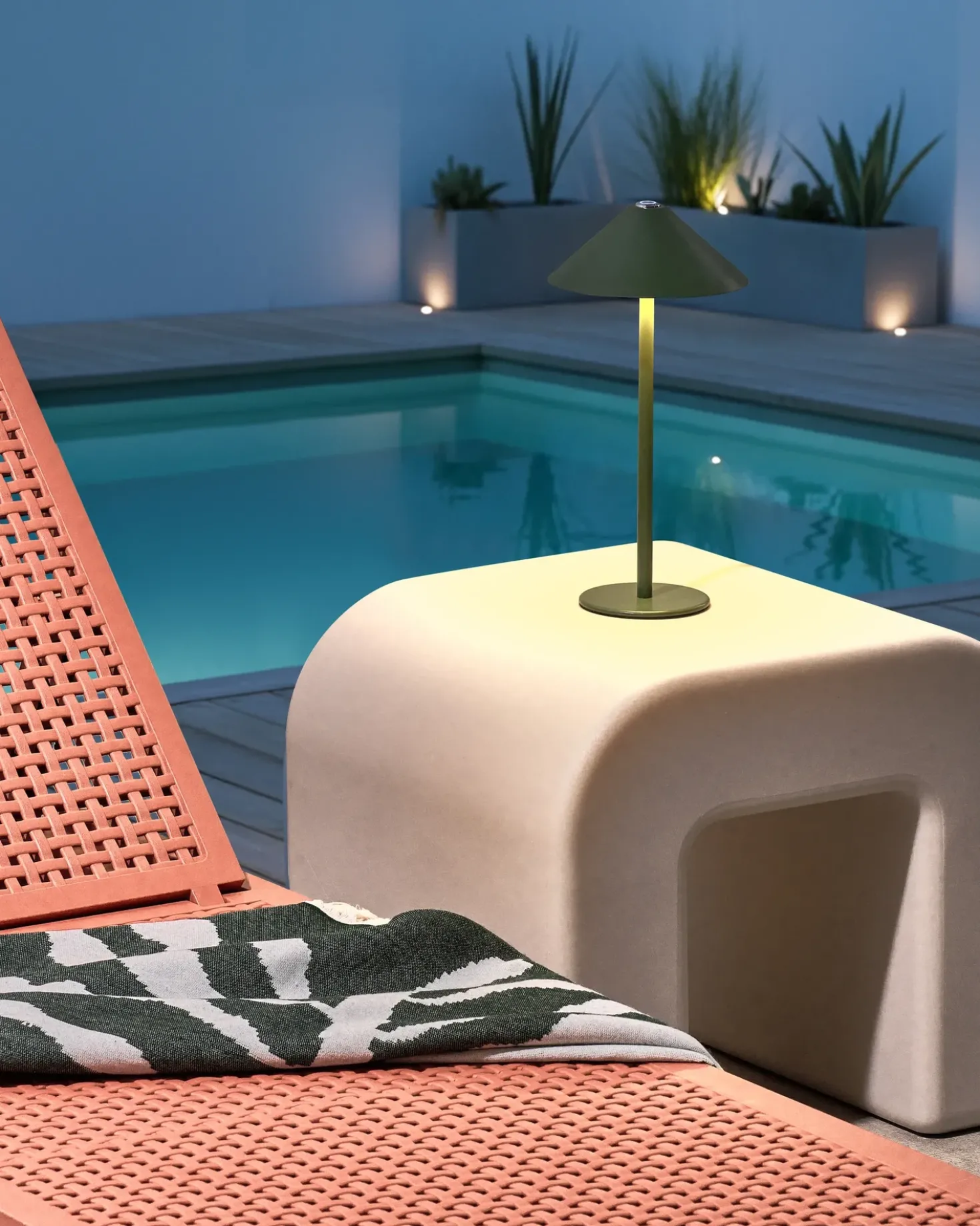 Lampada da tavolo senza fili a LED MODJO con dimmer Metallo Verde