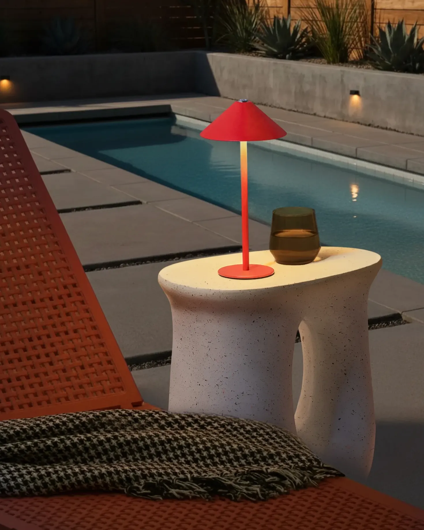 Lampada da tavolo senza fili a LED MODJO con dimmer Metallo Rosso
