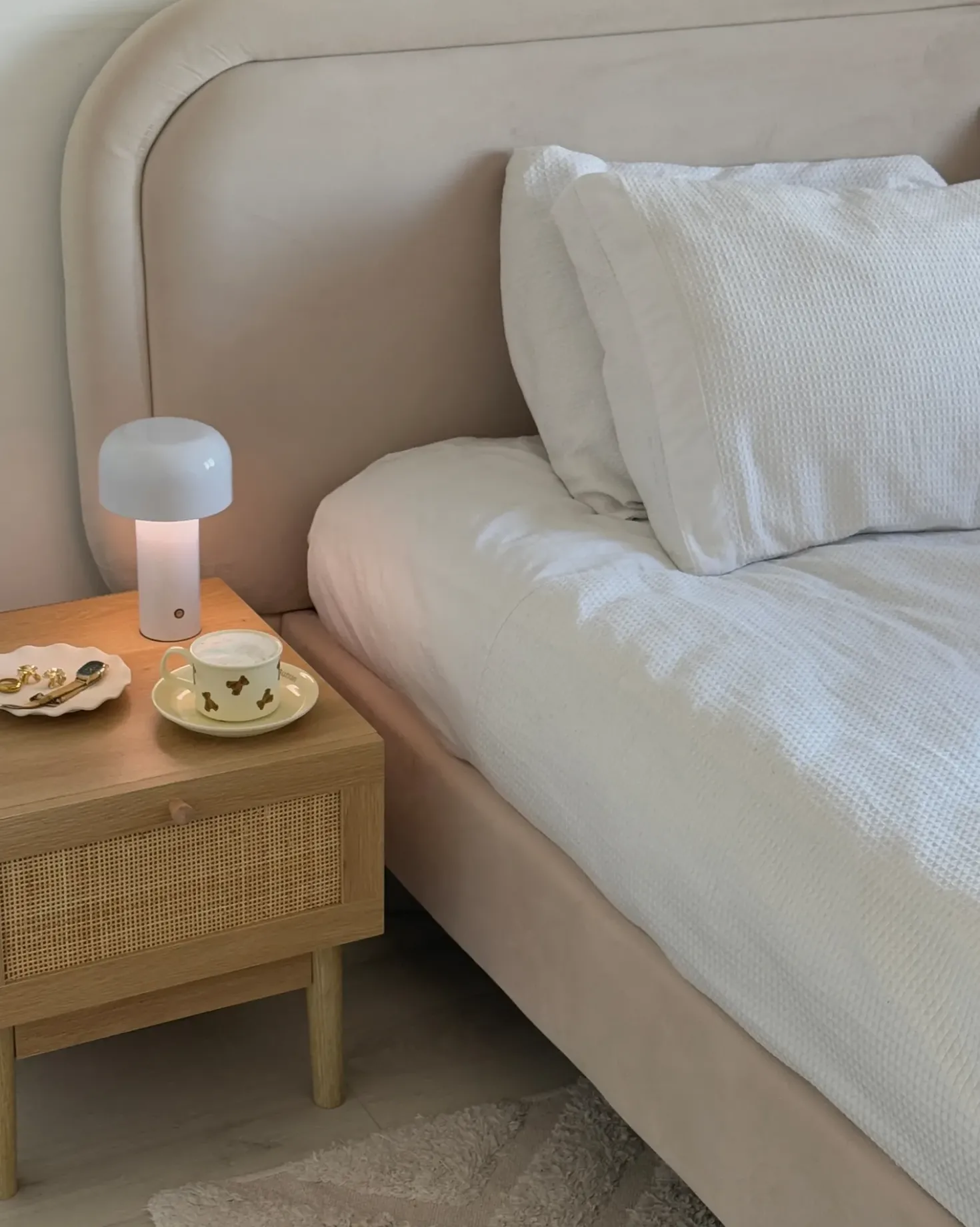 Lampada da tavolo senza fili a LED BESOS con dimmer Metallo Bianco