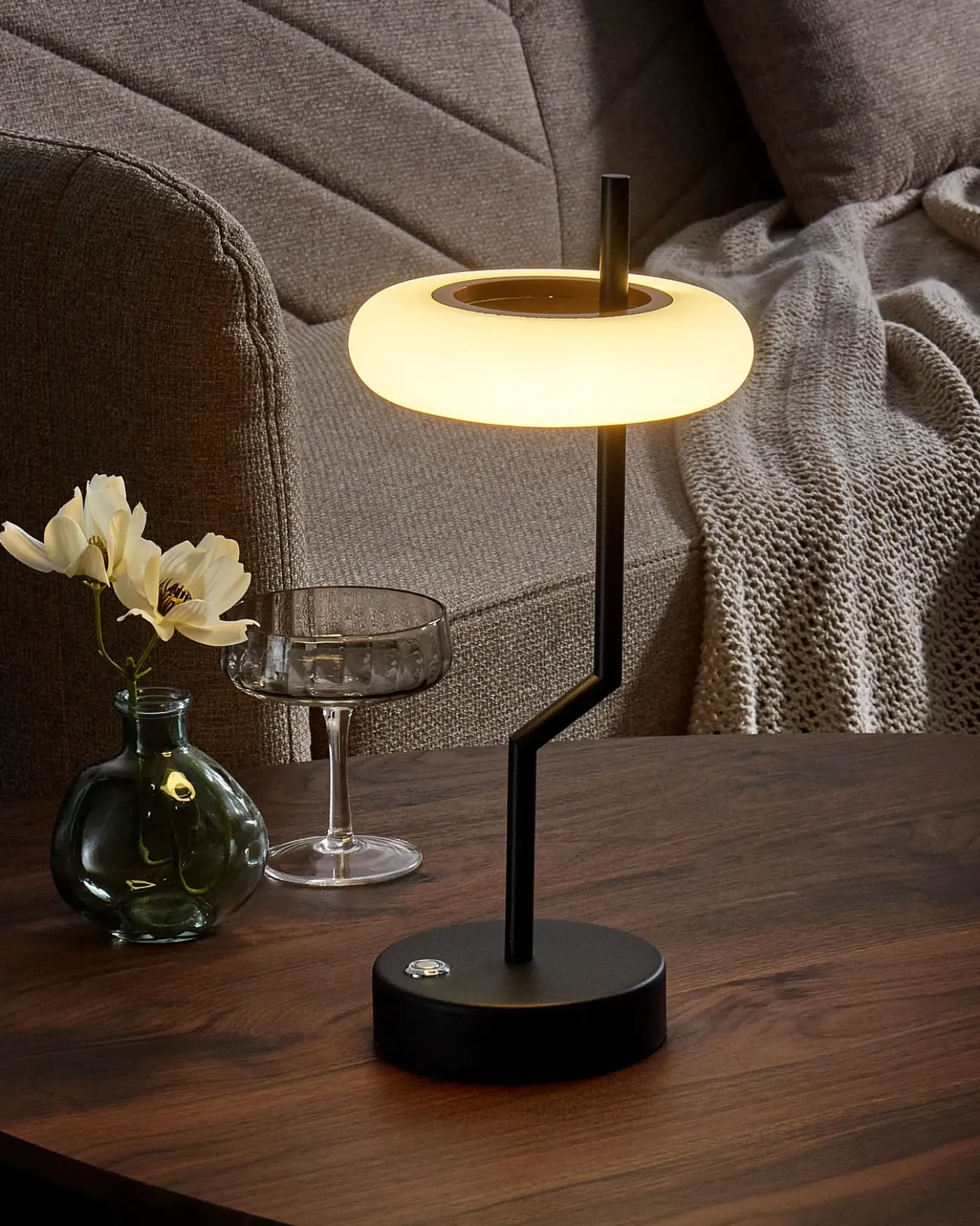Lampada da tavolo senza fili a LED ALVIELA con dimmer Metallo Nero