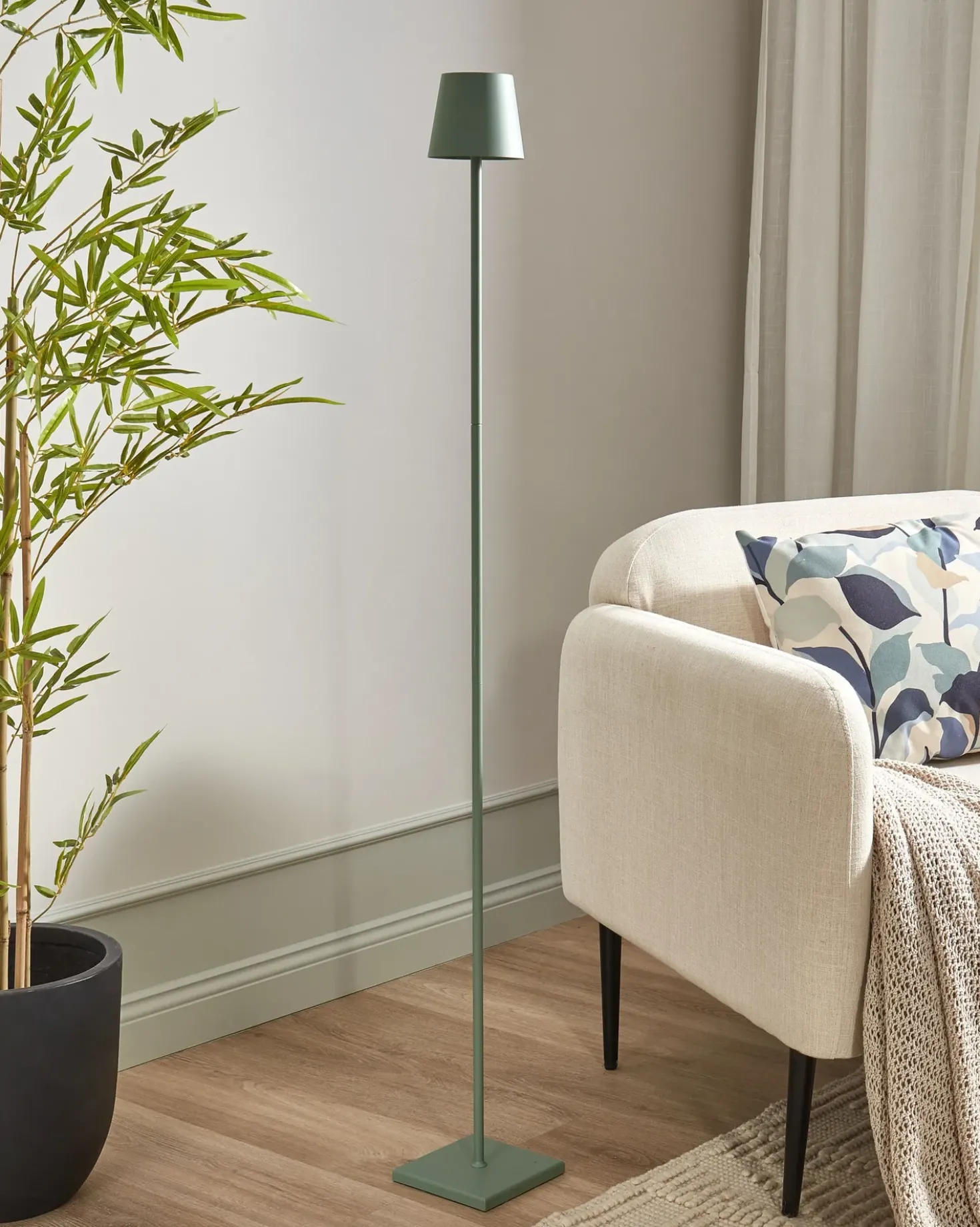 Lampada da terra senza fili a LED GAVARRESA con dimmer Metallo Verde