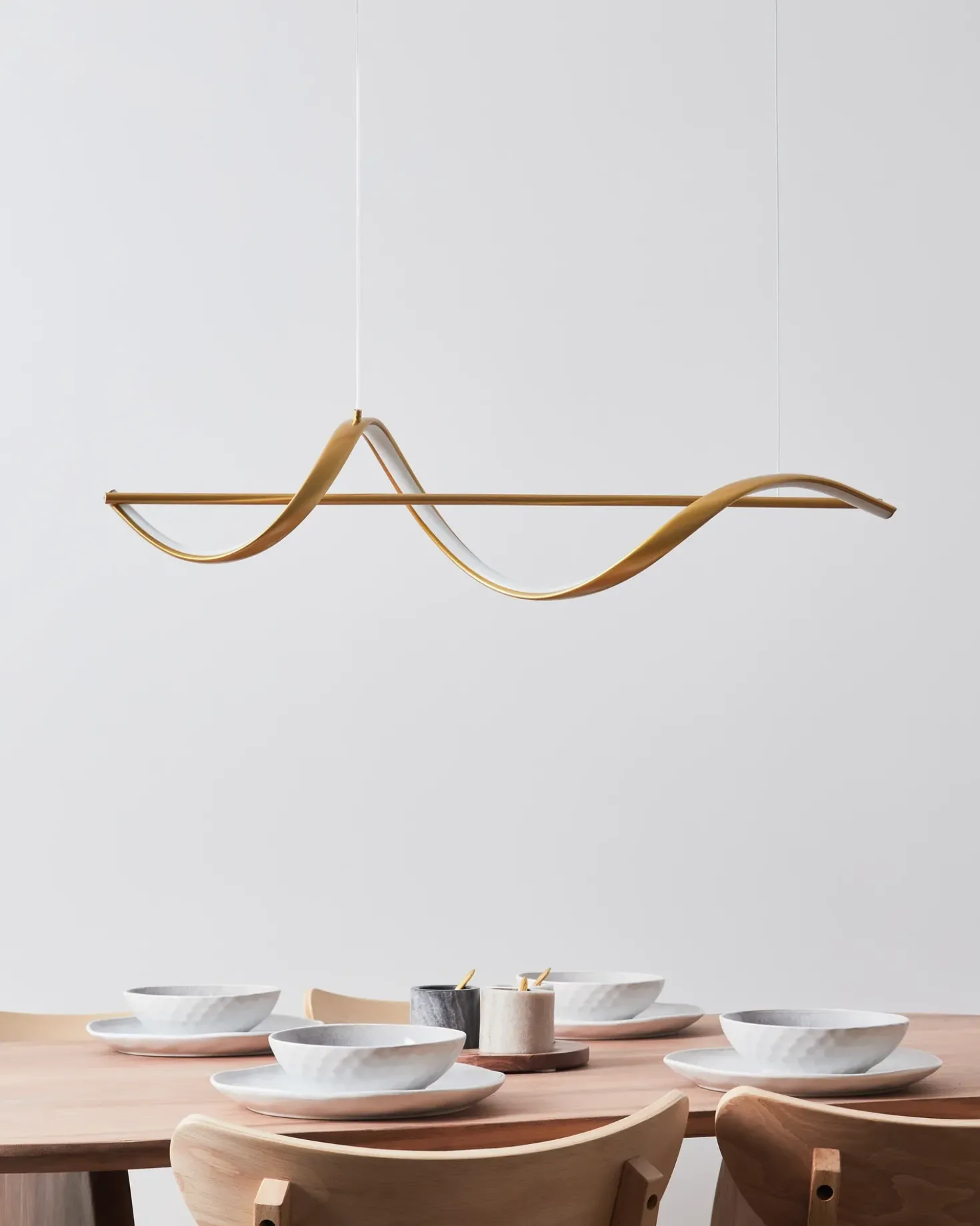 Lampadario a LED KHUTTI Metallo Oro