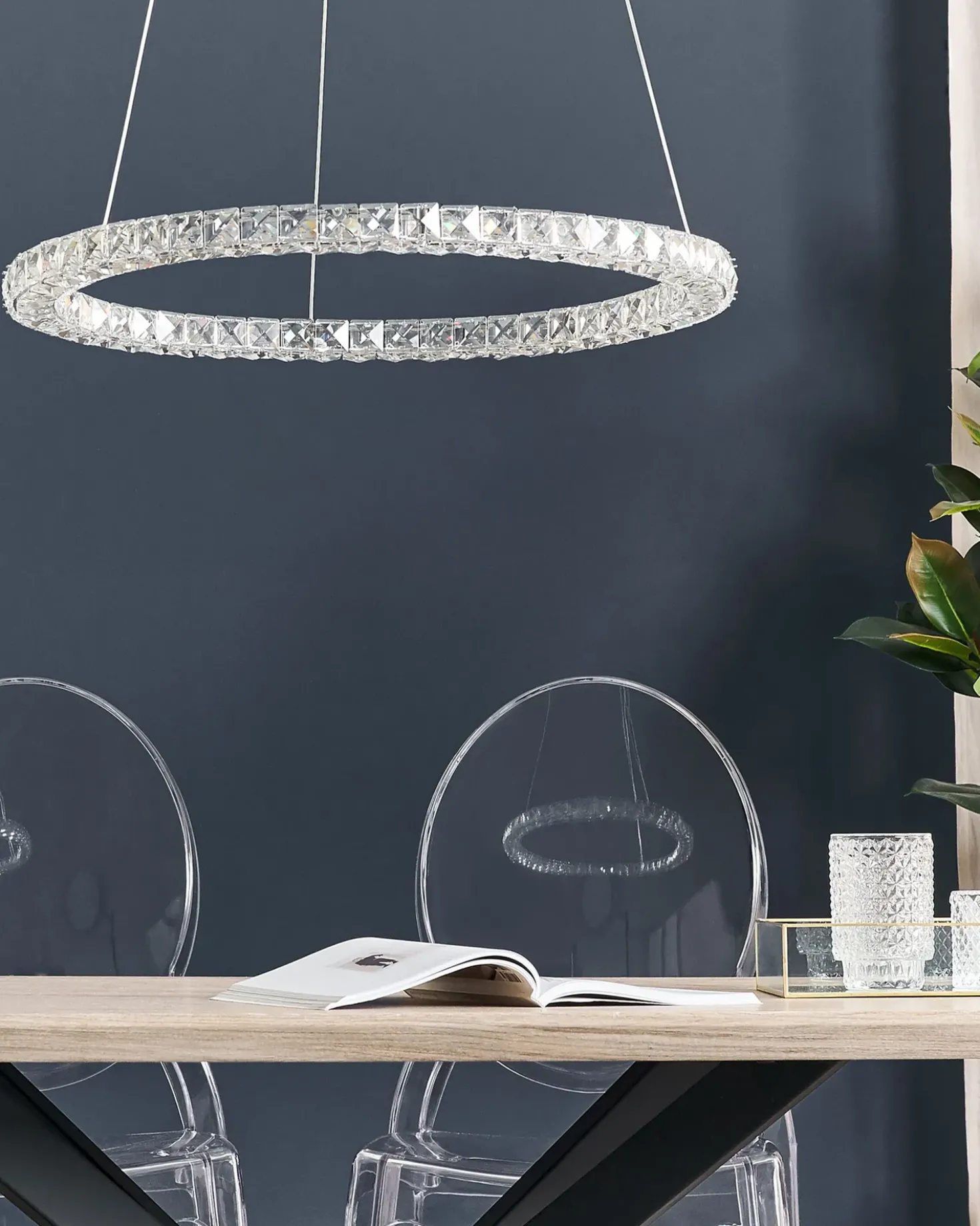 Lampadario a LED MAGAT Cristallo Argento