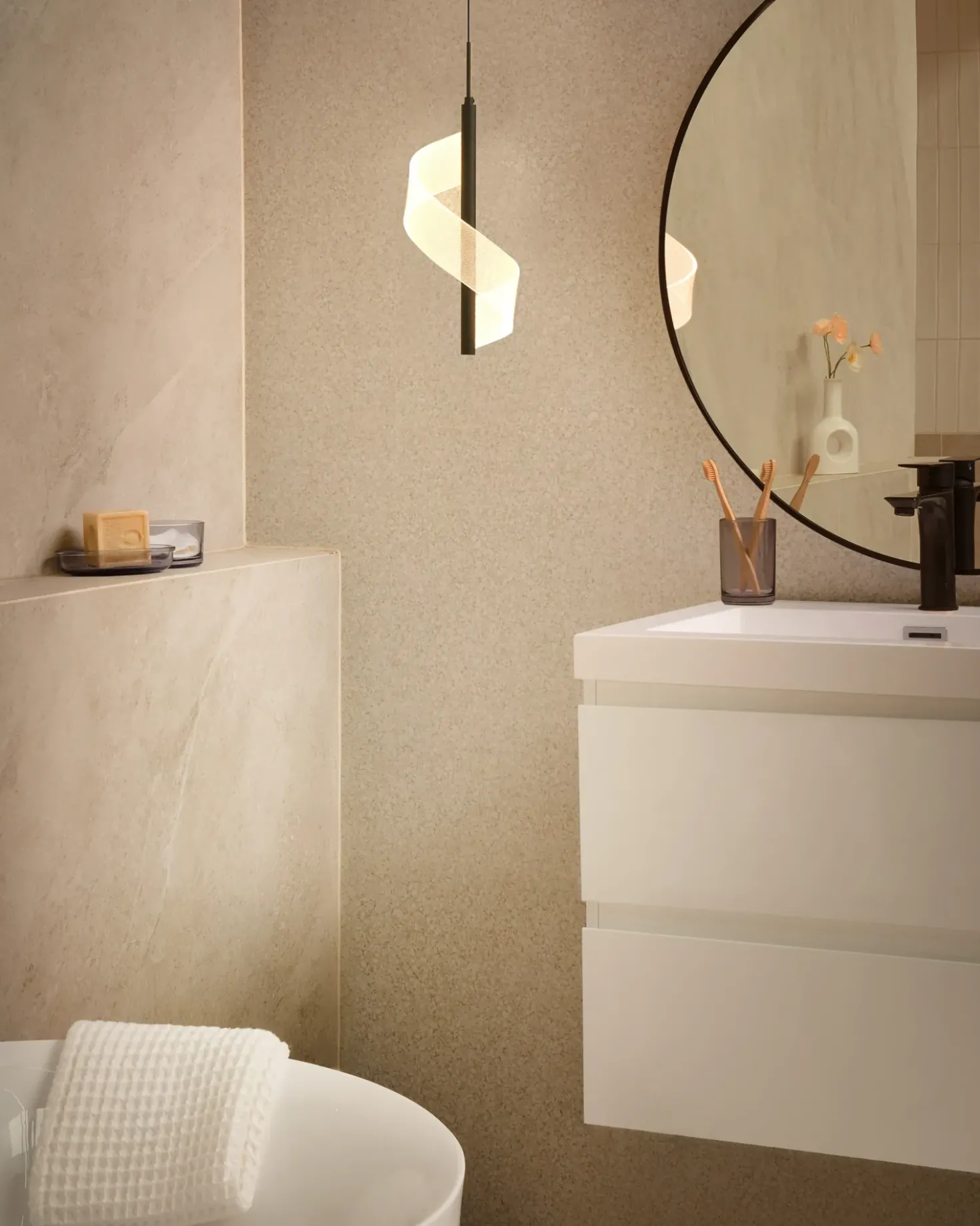 Lampadario a LED SARELA Metallo Nero