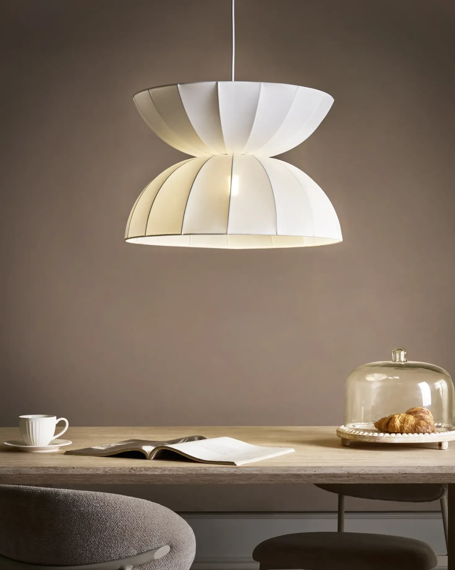 Lampadario DEBONS Finta seta Bianco