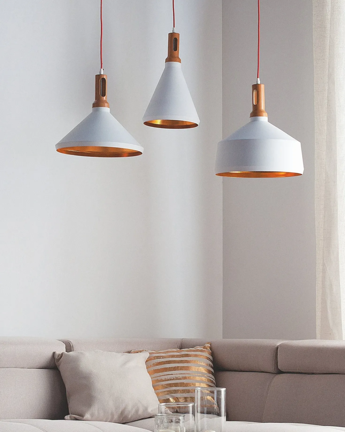 Lampadario MACKENZIE Metallo Bianco