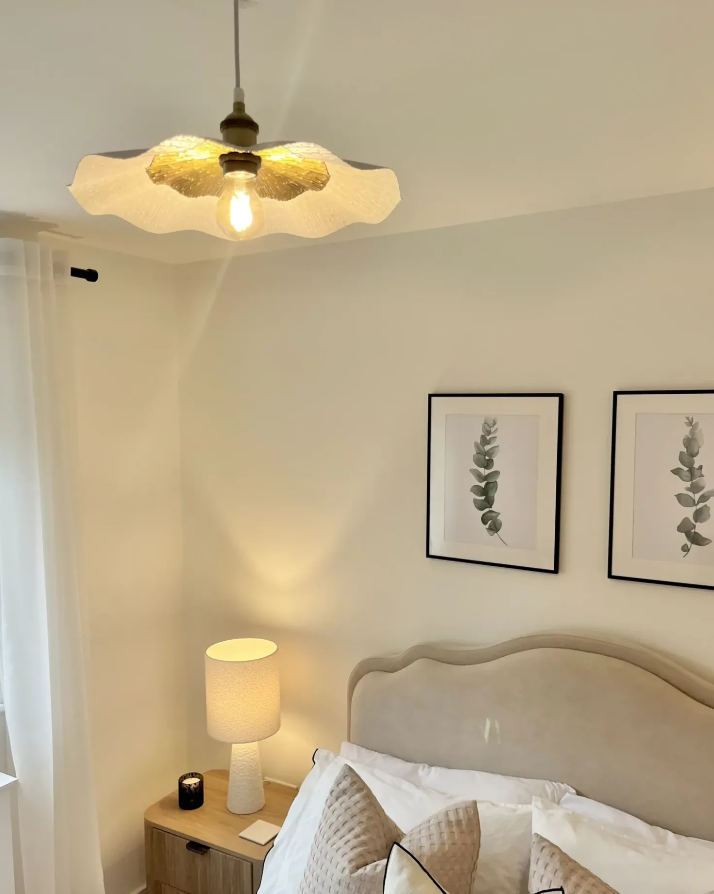 Lampadario PHILS Metallo Bianco