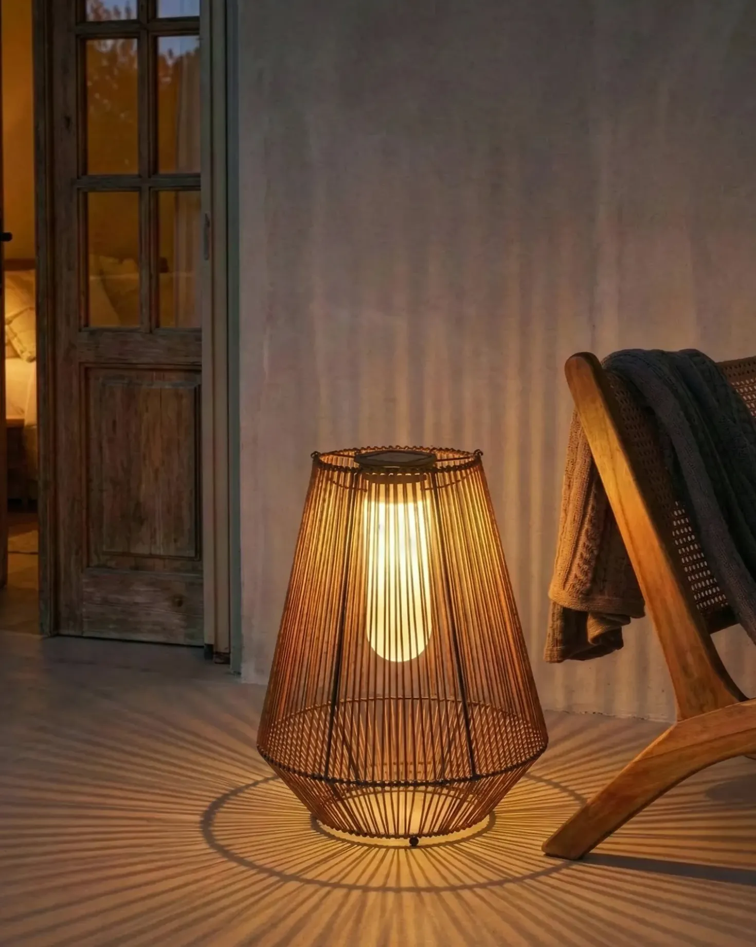 Lanterna a energia solare LUSWISHI 68 cm Naturale