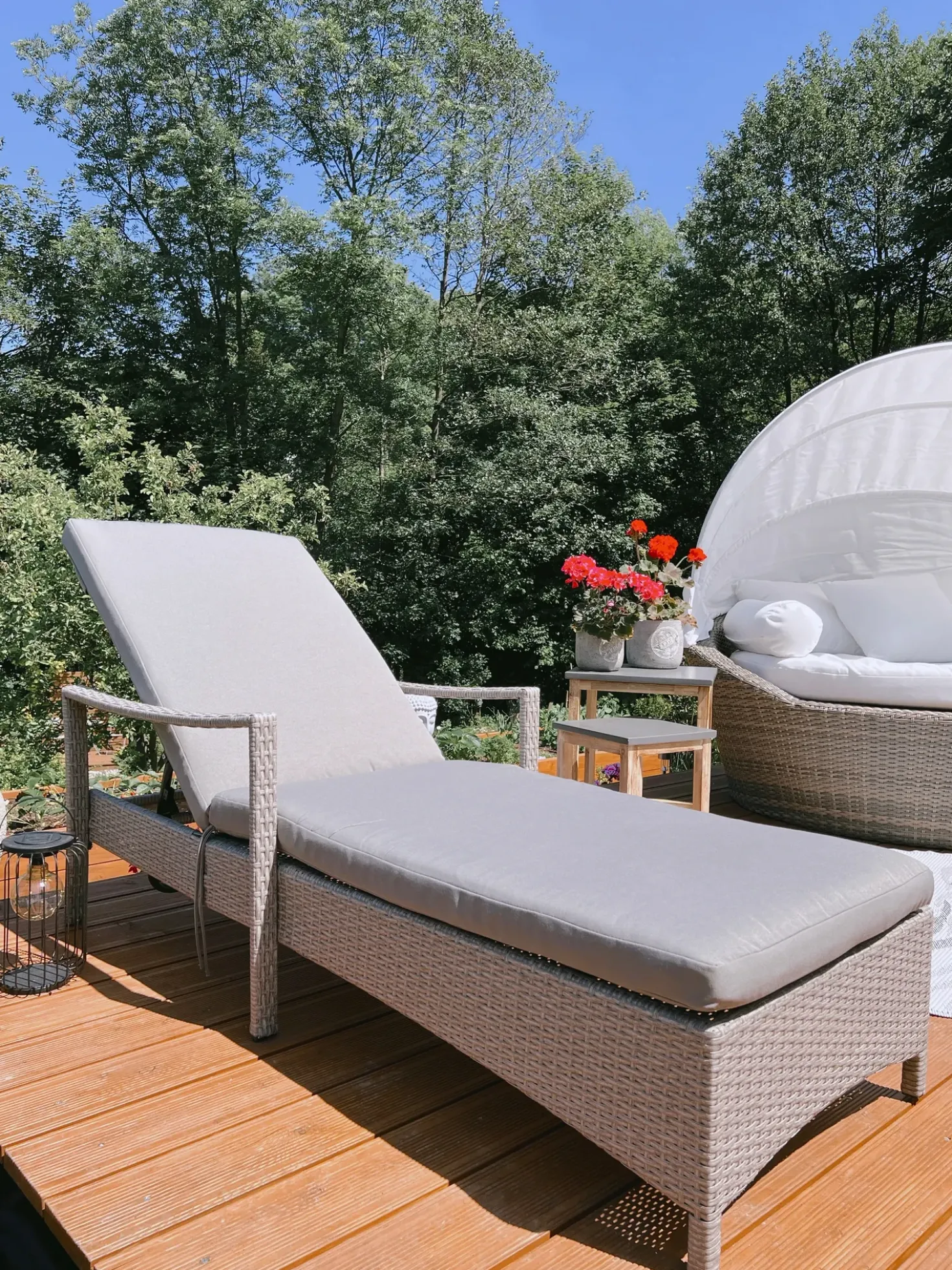 Lettino Prendisole con Cuscino VASTO Rattan sintetico (PE) Tortora