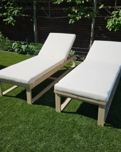 Lettino Prendisole con Cuscino AZZANELLO Legno d'acacia Bianco sporco