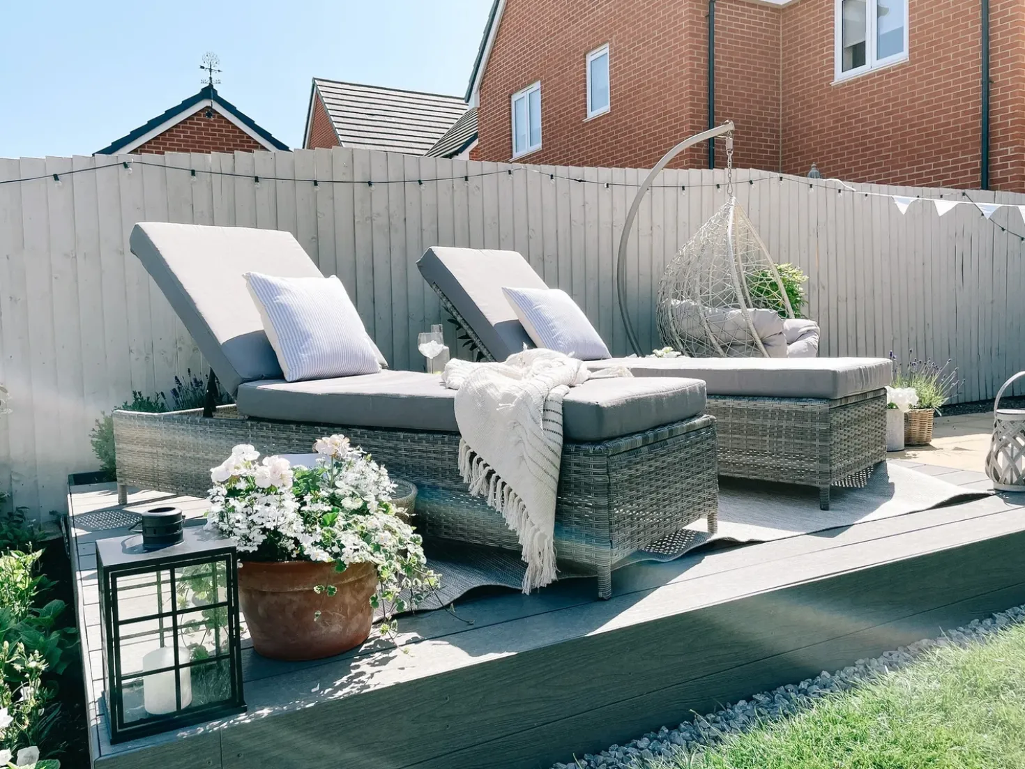Lettino Prendisole con Cuscino TURIN Rattan sintetico (PE) Grigio