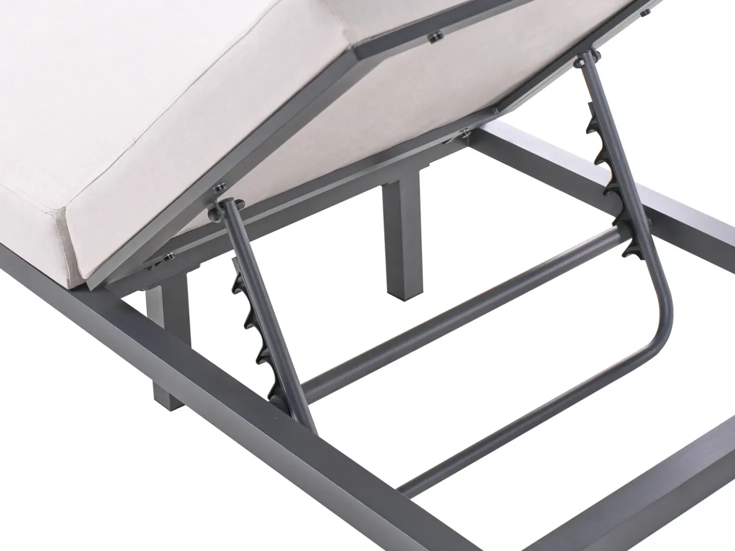 Lettino Prendisole con Cuscino LARIANO Metallo Beige chiaro