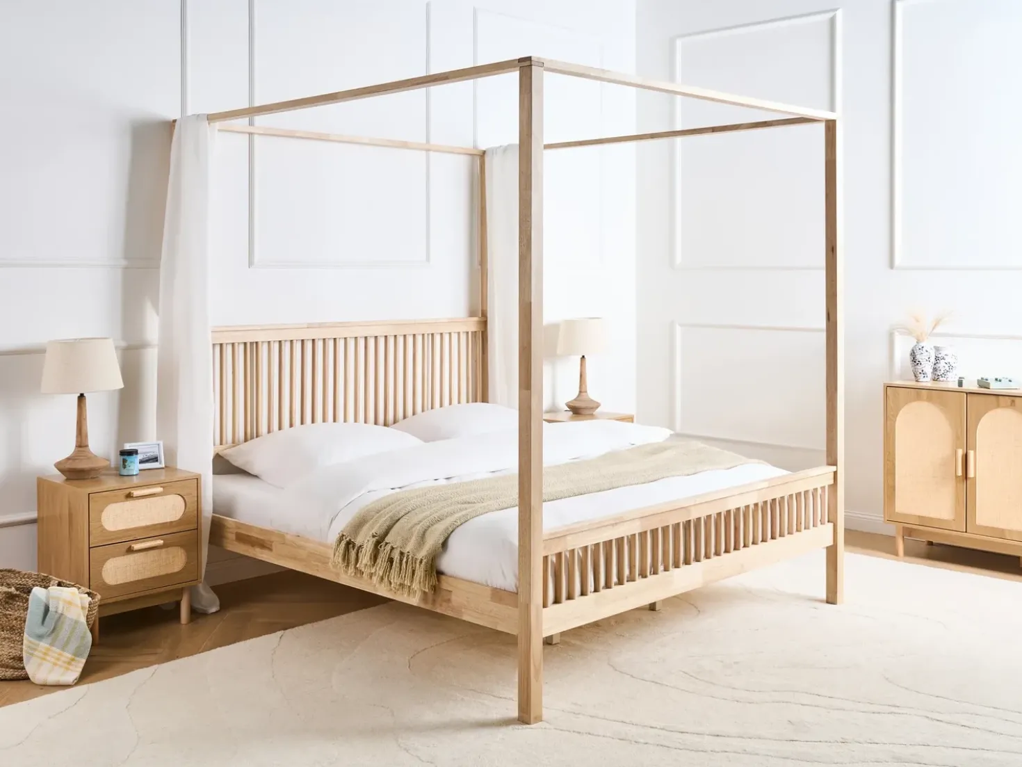 Letto a baldacchino Legno HARFLEUR 180 x 200 cm Marrone chiaro