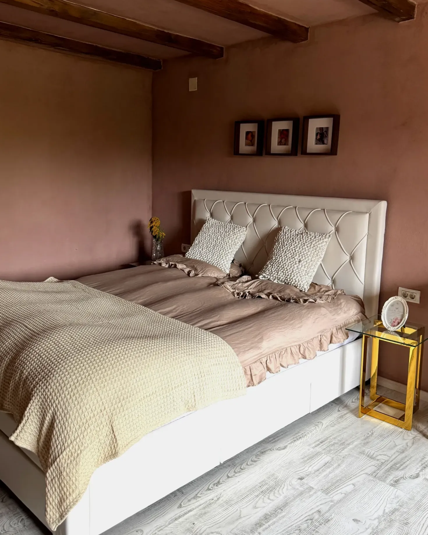 Letto con cassetti contenitori Velluto LIEVIN 180 x 200 cm Beige chiaro